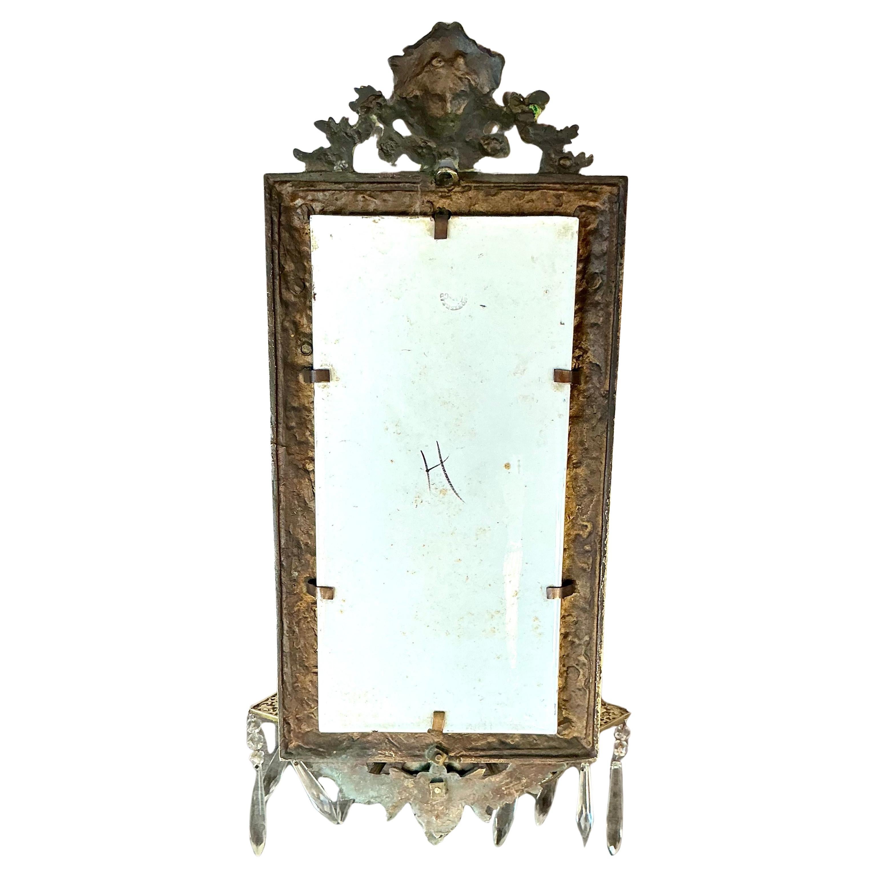 Aplique Francés Mountereau de Cerámica y Bronce de Tres Brazos Latón en venta