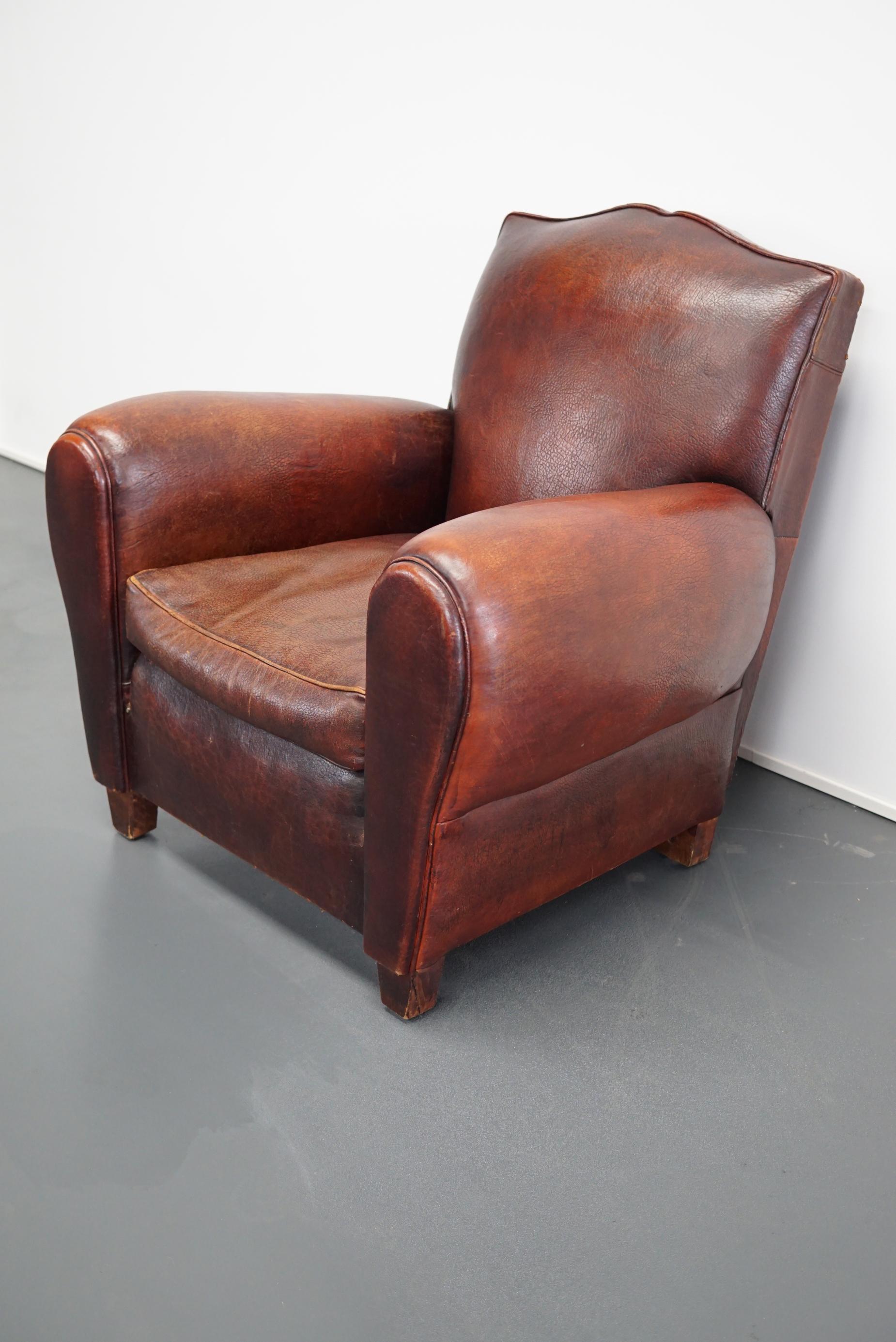 French Moustache Back Brown Leather Club Chair In Good Condition In Nijmegen, NL