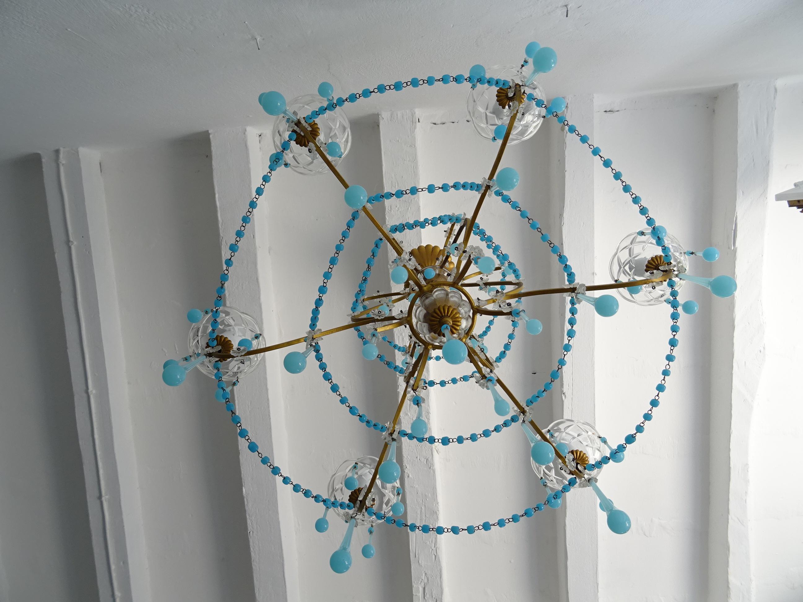 French Murano Blue Drops & Beads Opaline Chandelier, circa 1920 In Good Condition For Sale In Modena (MO), Modena (Mo)