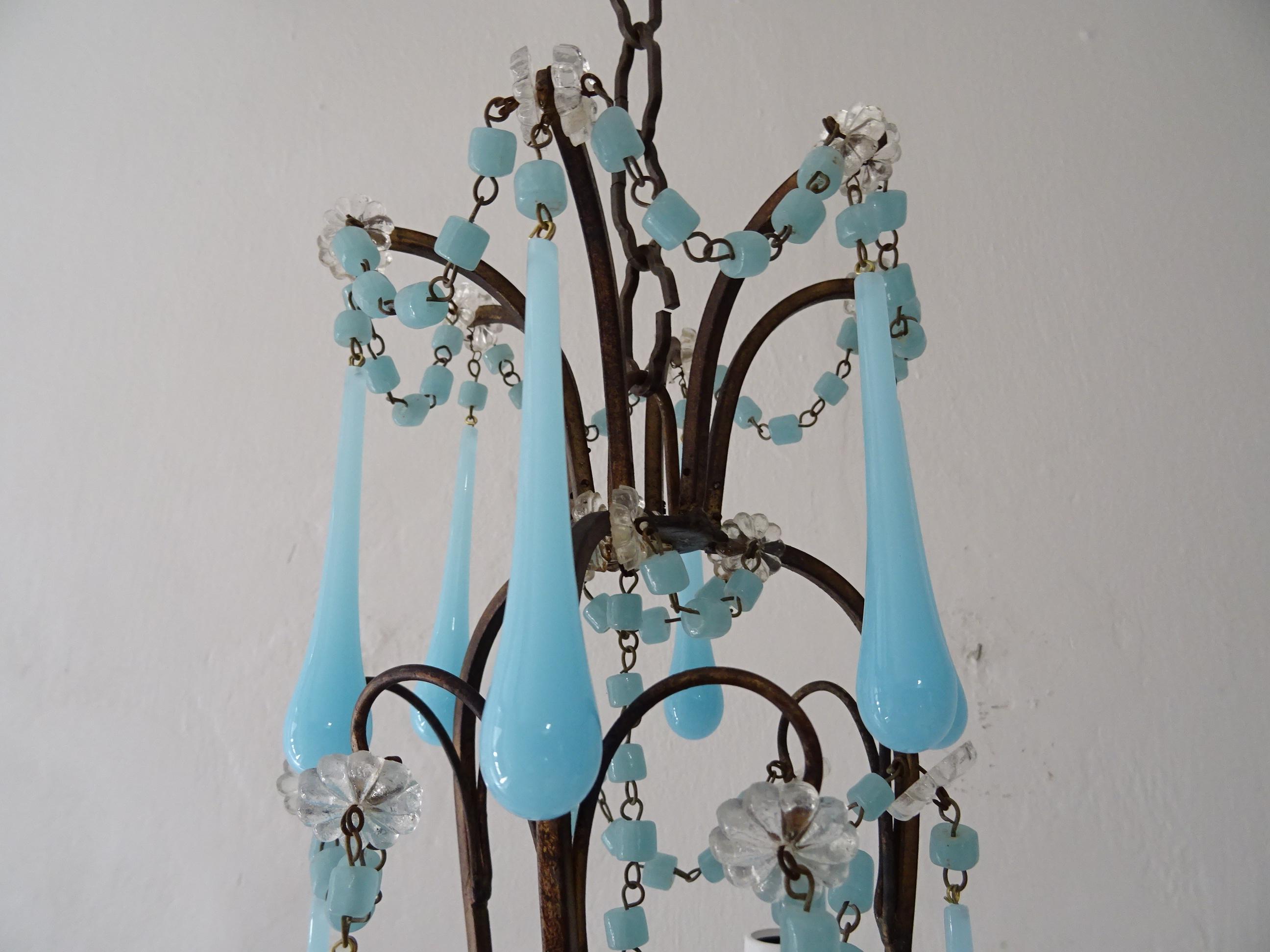 French Murano Blue Drops Flowers & Beads Opaline Chandelier, circa 1920 In Good Condition For Sale In Modena (MO), Modena (Mo)