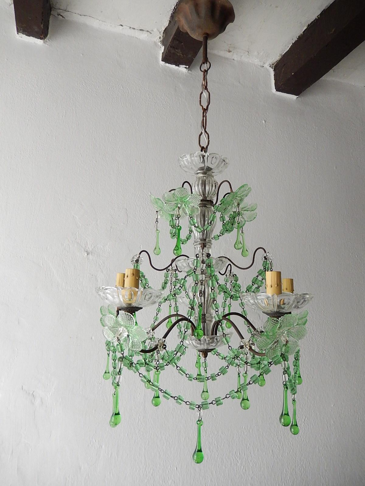 French Murano Green Drops Macaroni Swags Flowers Chandelier, circa 1920 For Sale 1