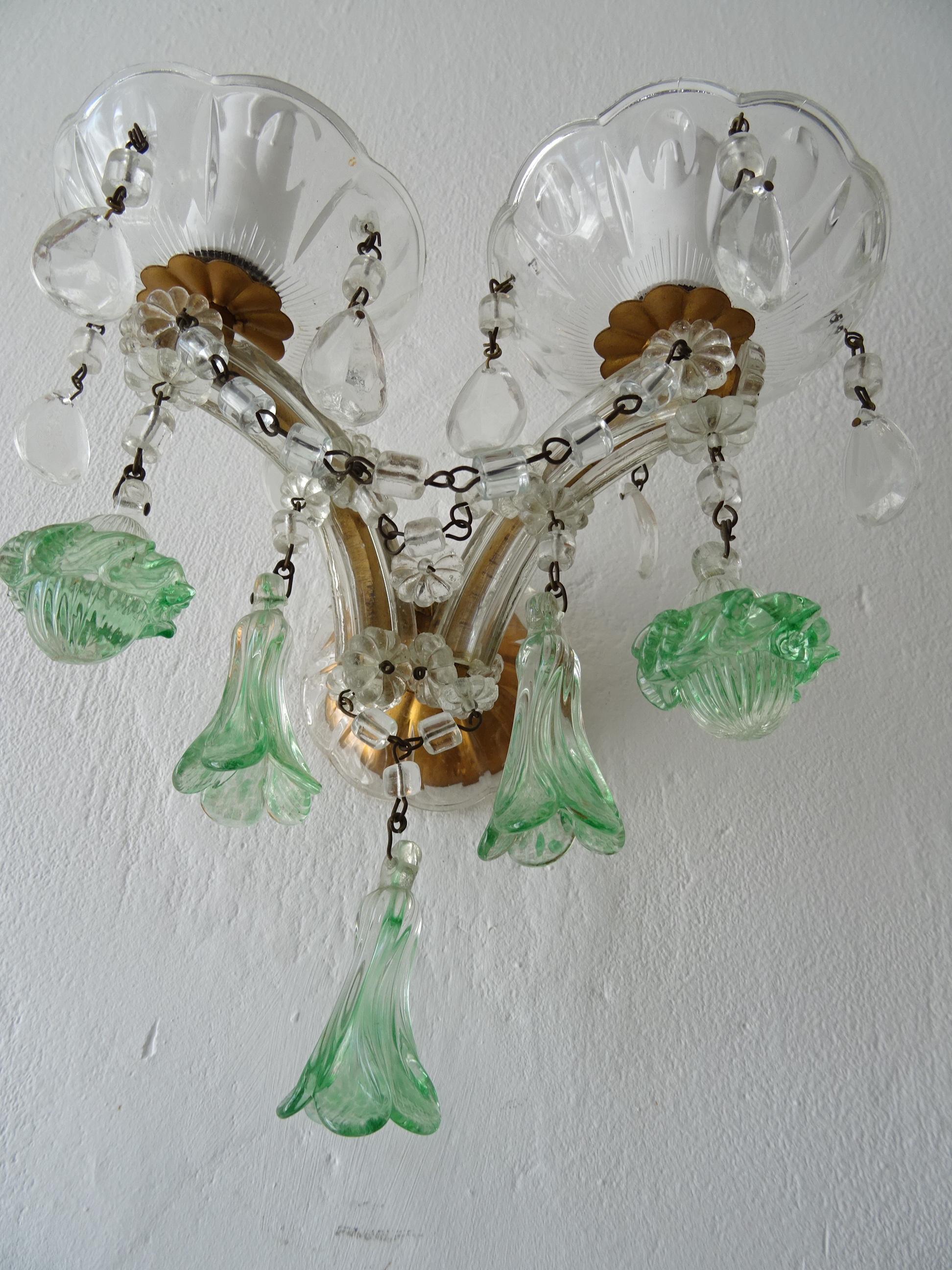 French Murano Light Green Bell Flower Balls Crystal Sconces, circa 1920 3