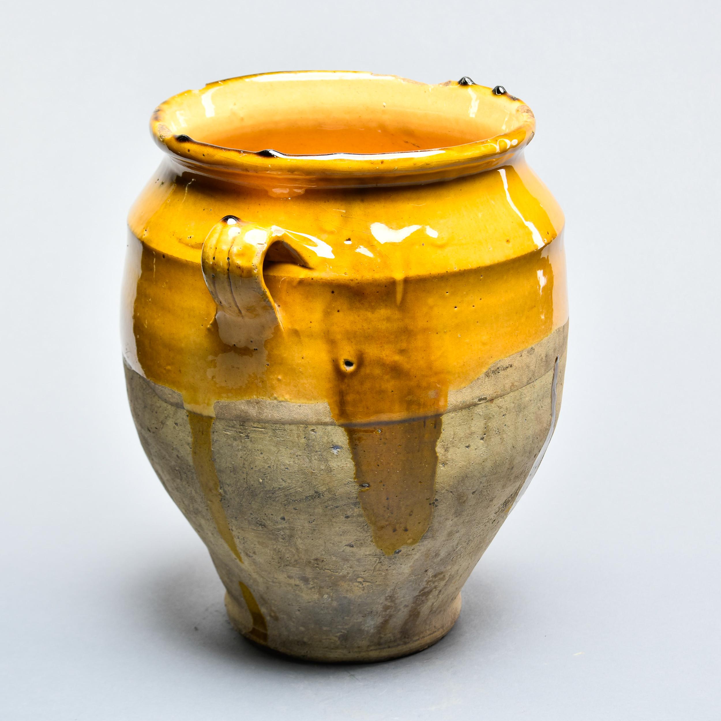 French Mustard Glazed Confit Jar with Dark Streaks In Good Condition For Sale In Troy, MI