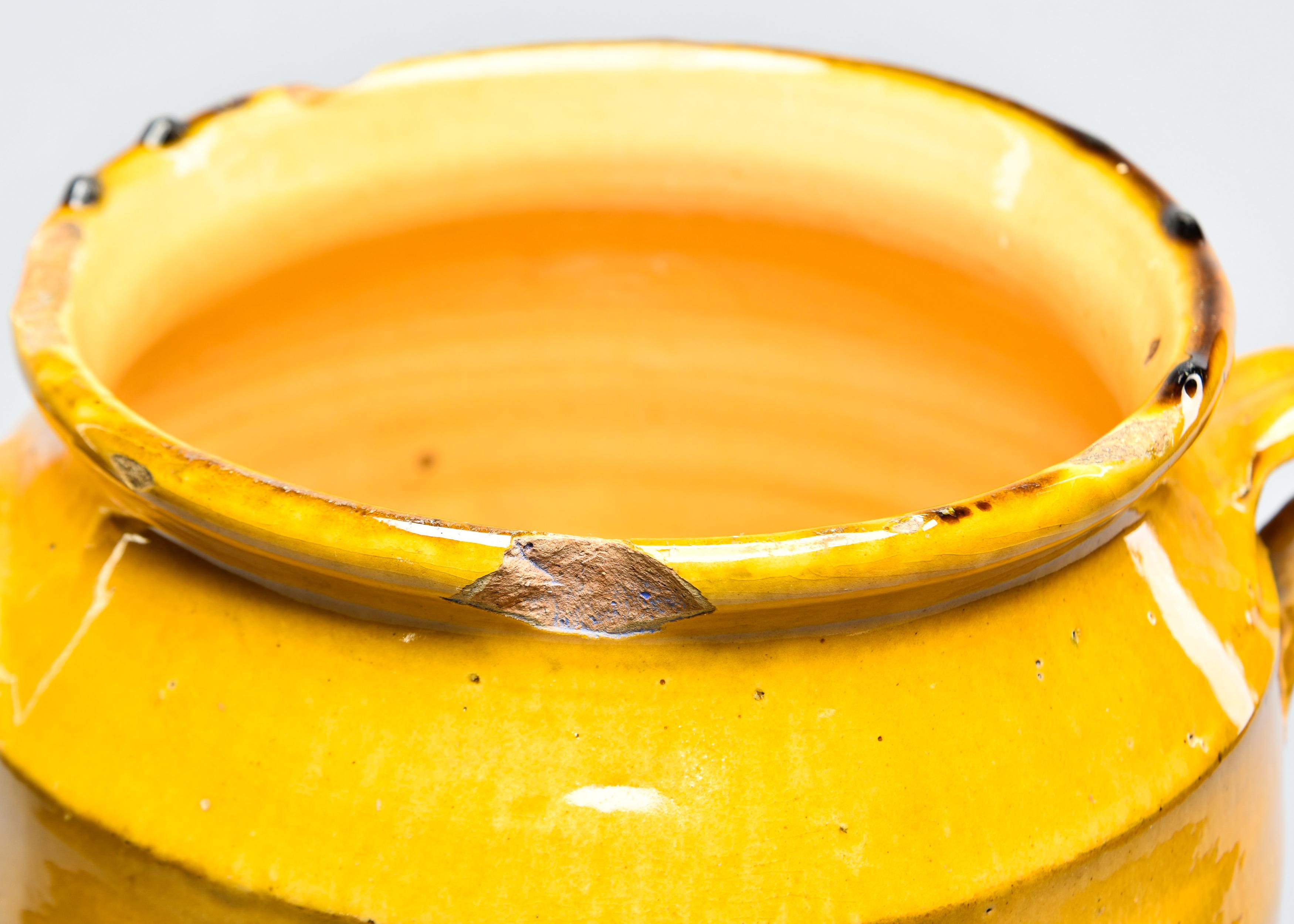 French Mustard Glazed Confit Jar with Dark Streaks For Sale 1