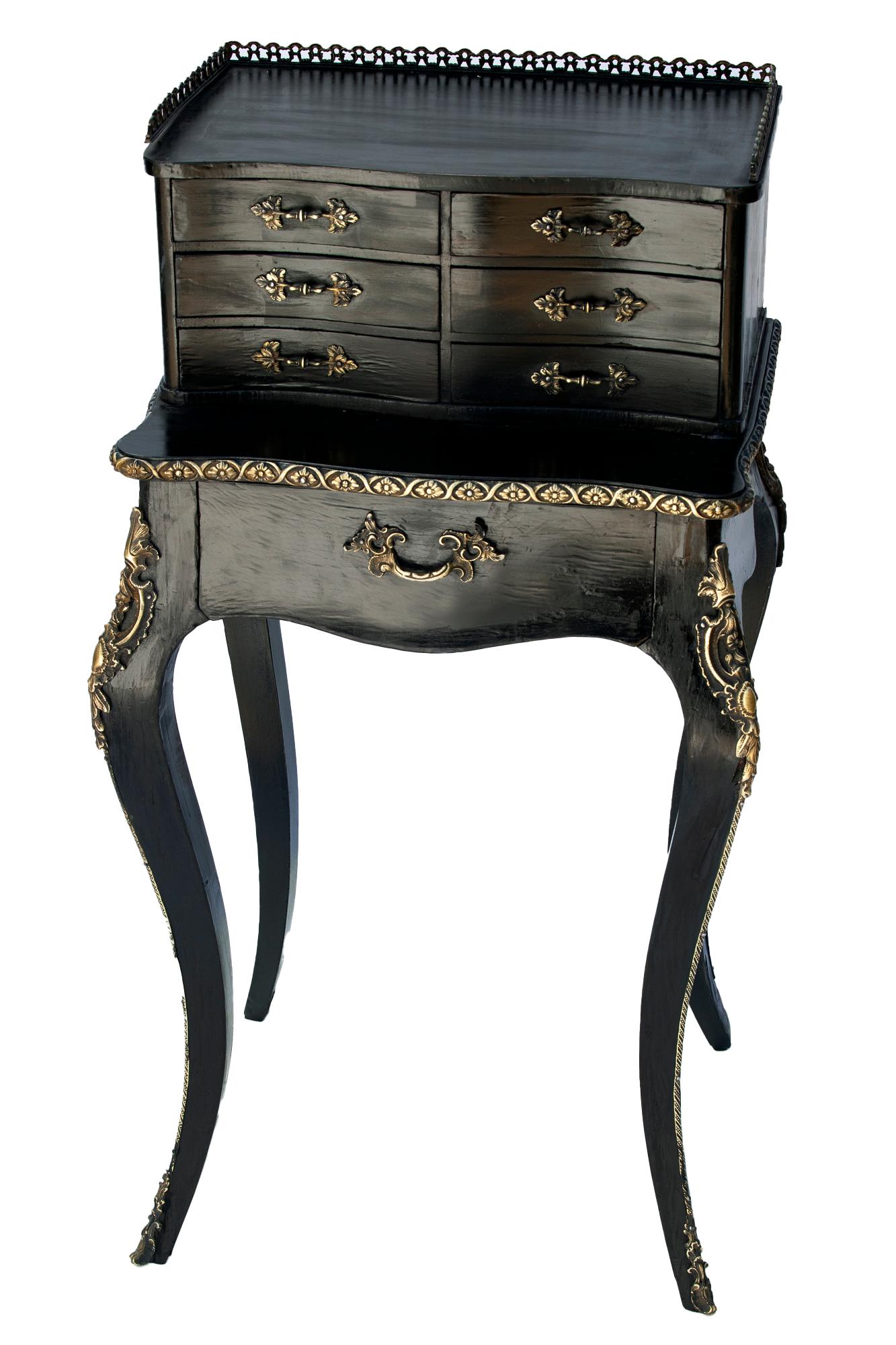 French Napolean Style Ebony Jewelry Chest /Seven Drawers In Good Condition For Sale In Malibu, CA
