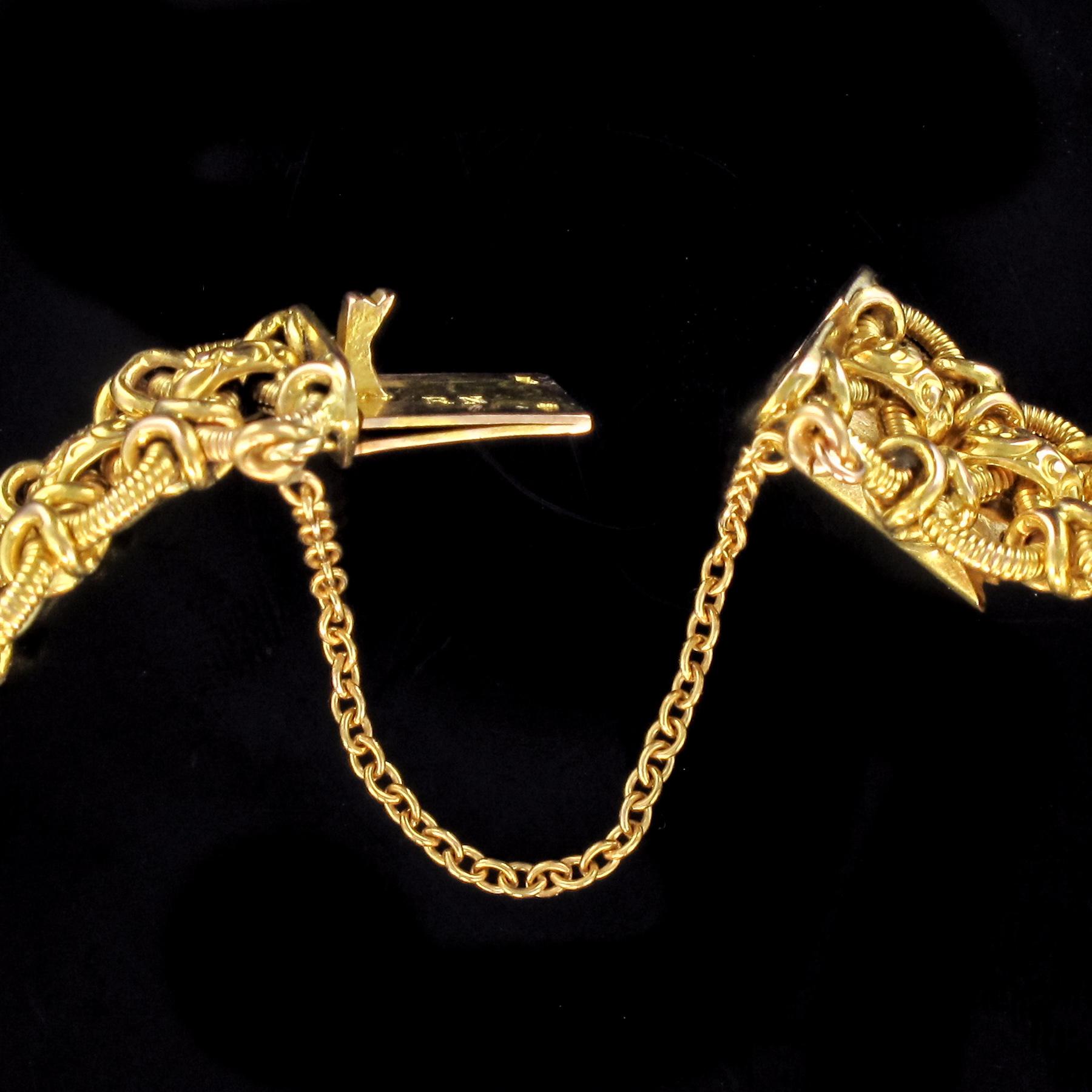 French Napoleon III 18 Karat Satin Yellow Gold Chain Bracelet 2