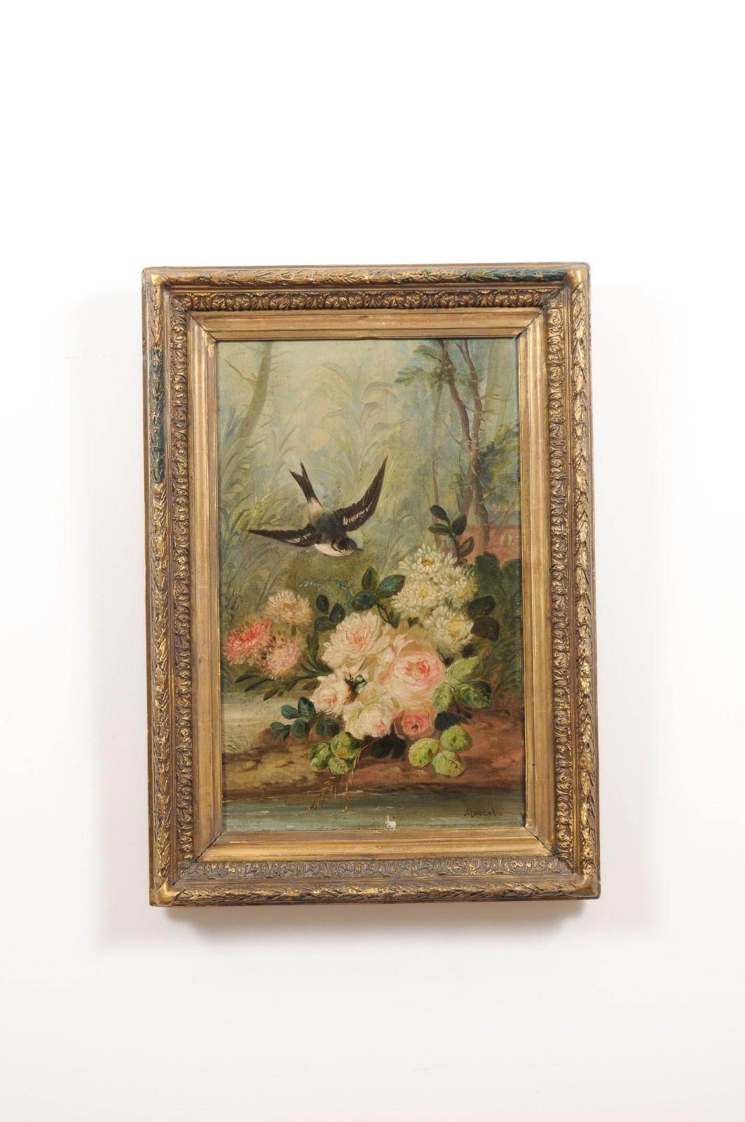 A French Napoléon III period oil on canvas painting from the mid 19th century, with bird and roses in giltwood frame. Created in France at the beginning of emperor Napoléon III's reign, this oil on canvas painting depicts a white and black bird