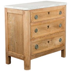French Napoléon III 1870s Bleached Oak Three-Drawer Chest with White Marble Top