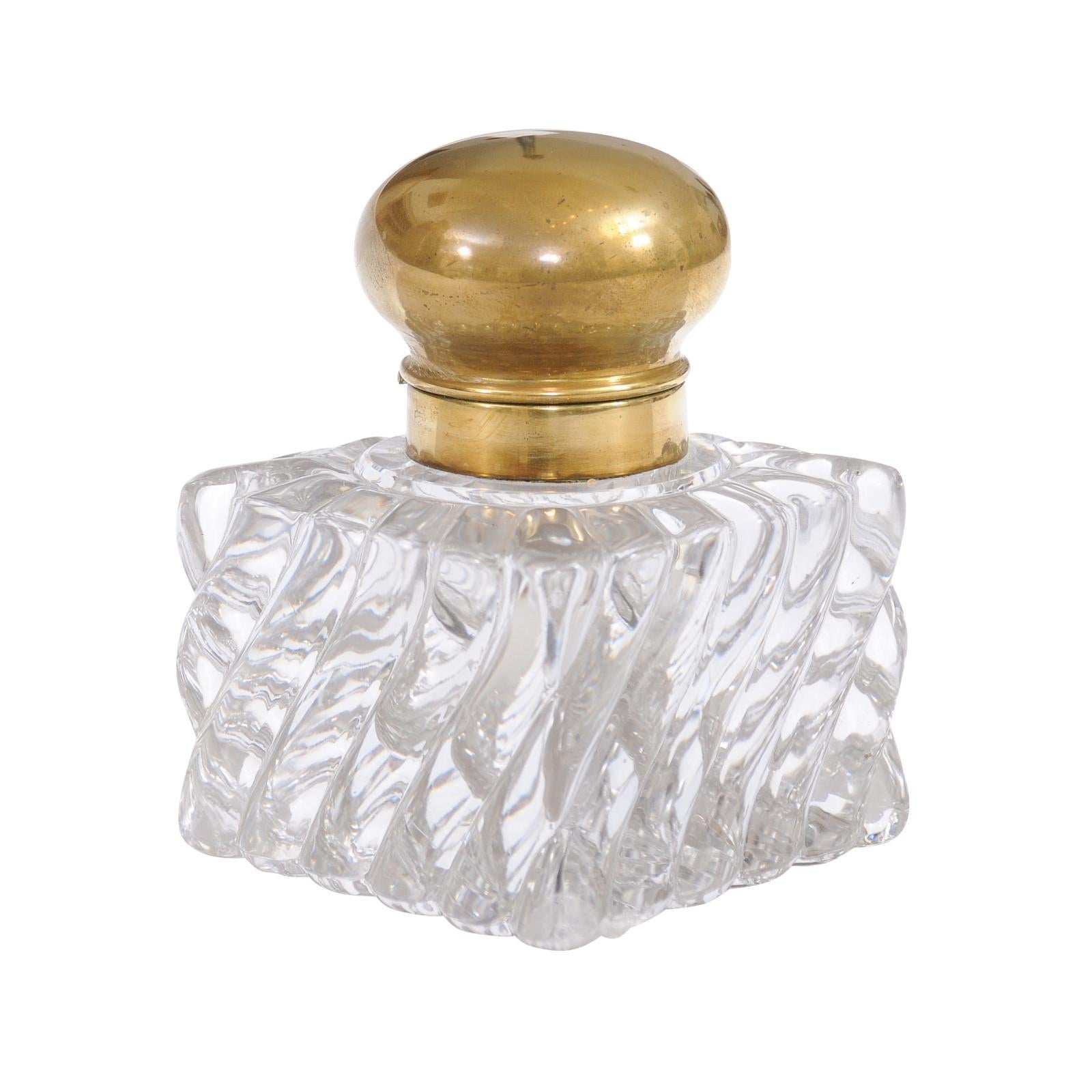 A French Napoléon III period Baccarat crystal desk inkwell from the late 19th century with Bamboo Tors décor and brass top. Enhance your desk with a touch of elegance and history with this Napoléon III period desk inkwell. Crafted in France during