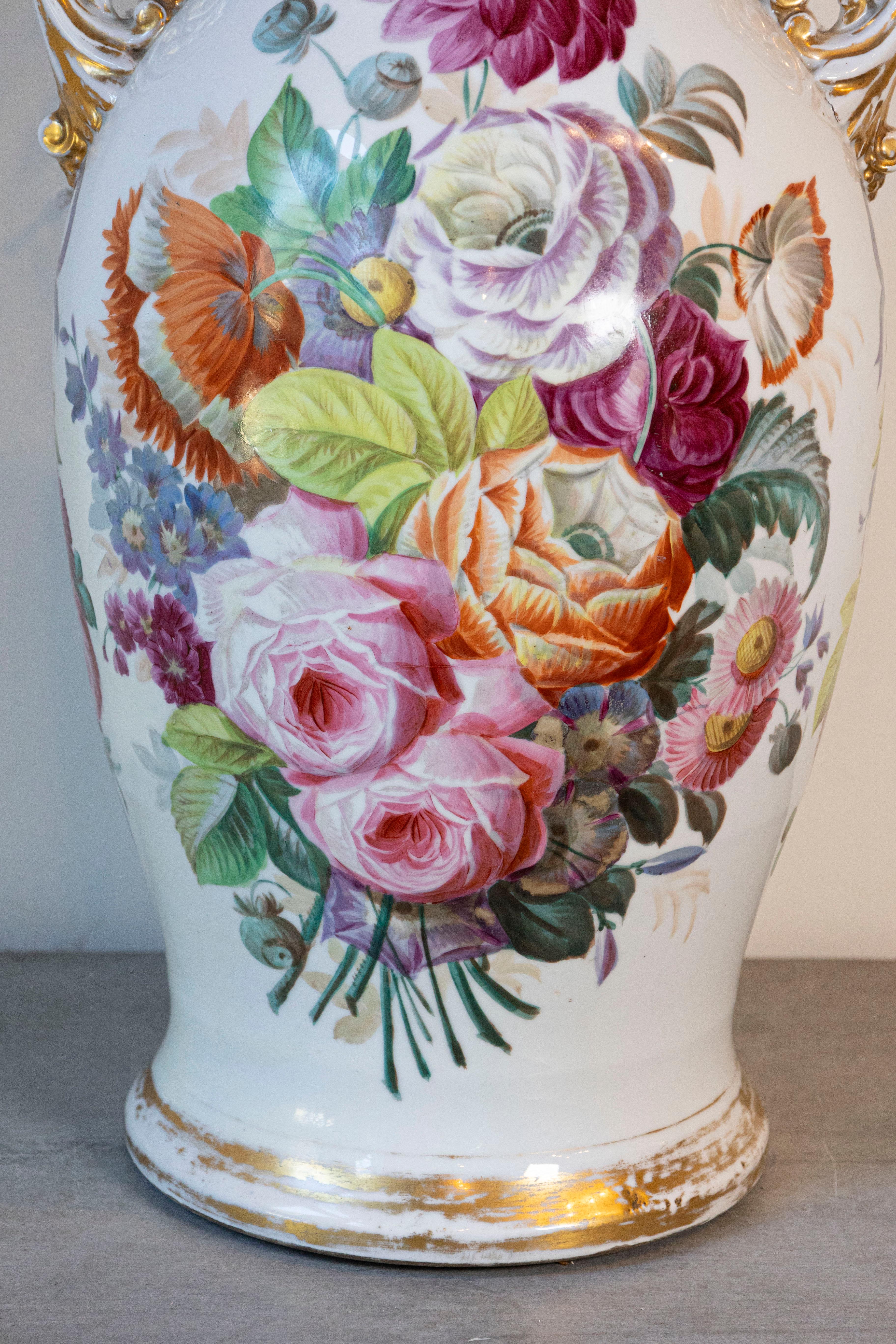French Napoleon III 19th Century Hand-Painted Porcelain Vase with Floral Décor For Sale 2