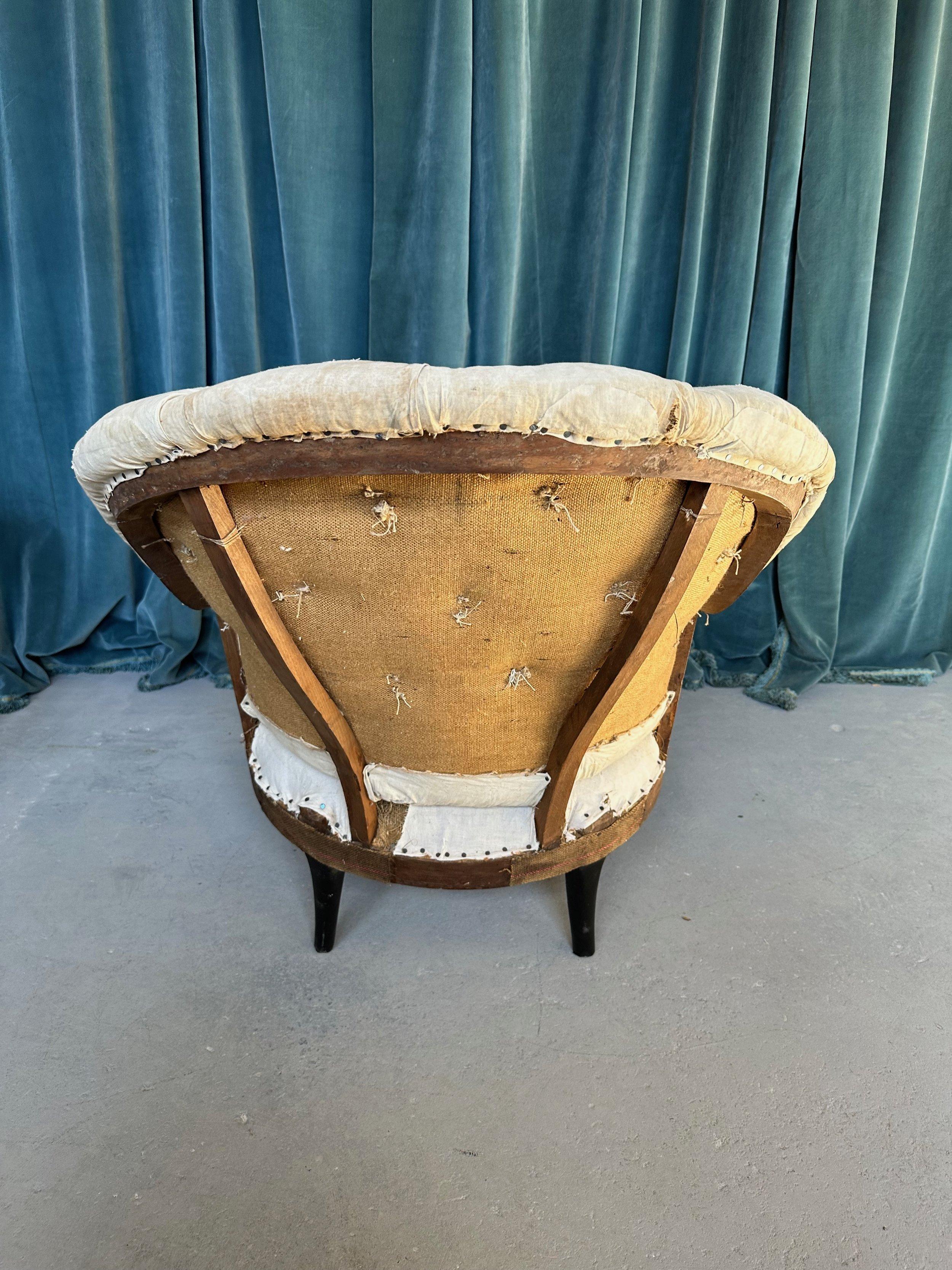 Französischer Sessel Napoleon III. mit getufteter Rückenlehne im Angebot 6
