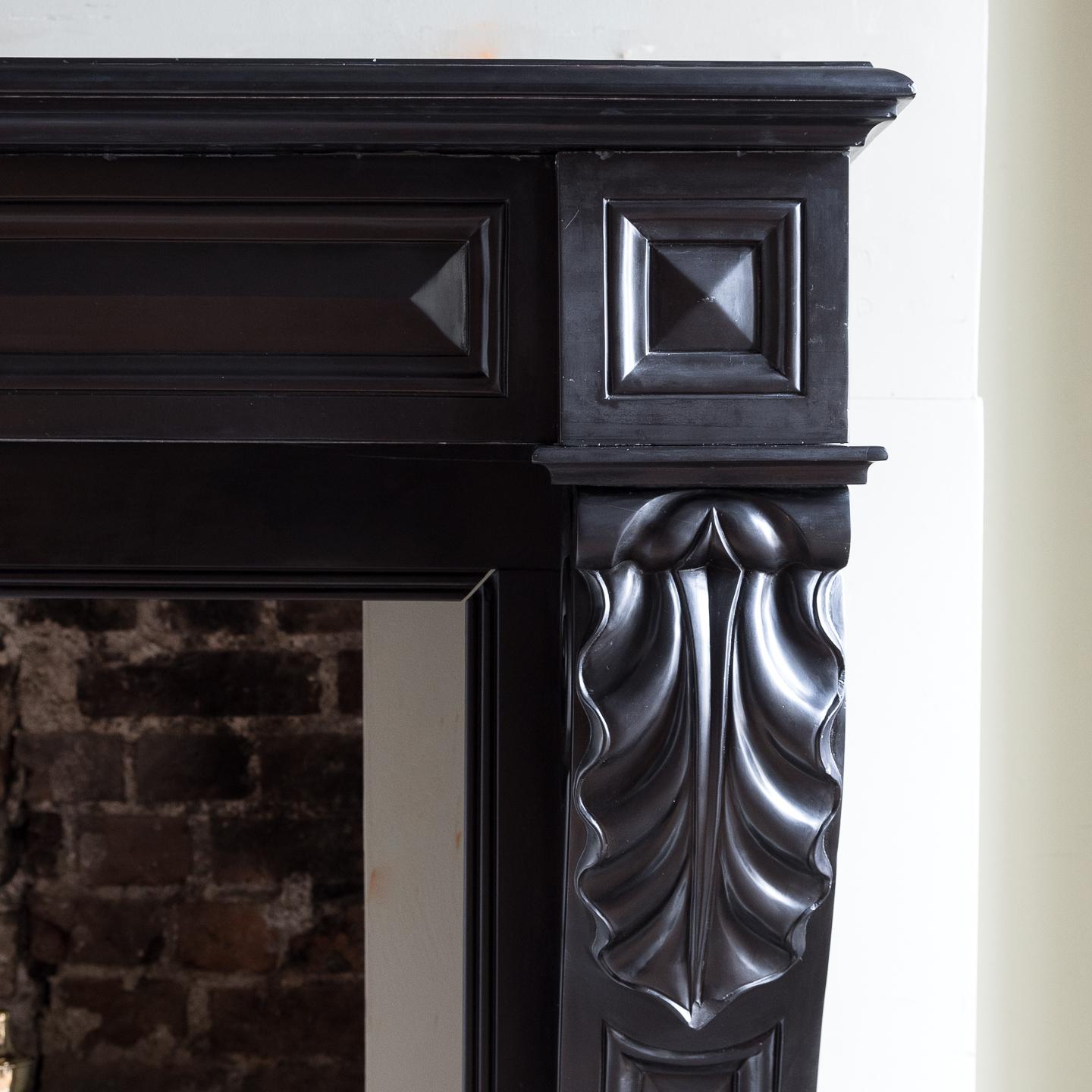 French Napoleon III Belgian Black Marble Chimneypiece In Good Condition For Sale In London, GB