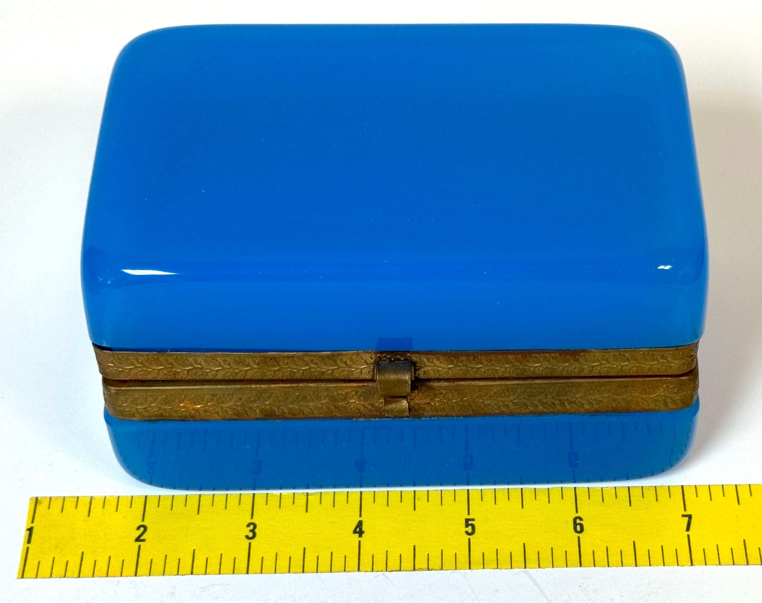 French Napoleon III Blue Opaline Glass Box with Bronze Mounts, Circa 1860 For Sale 3