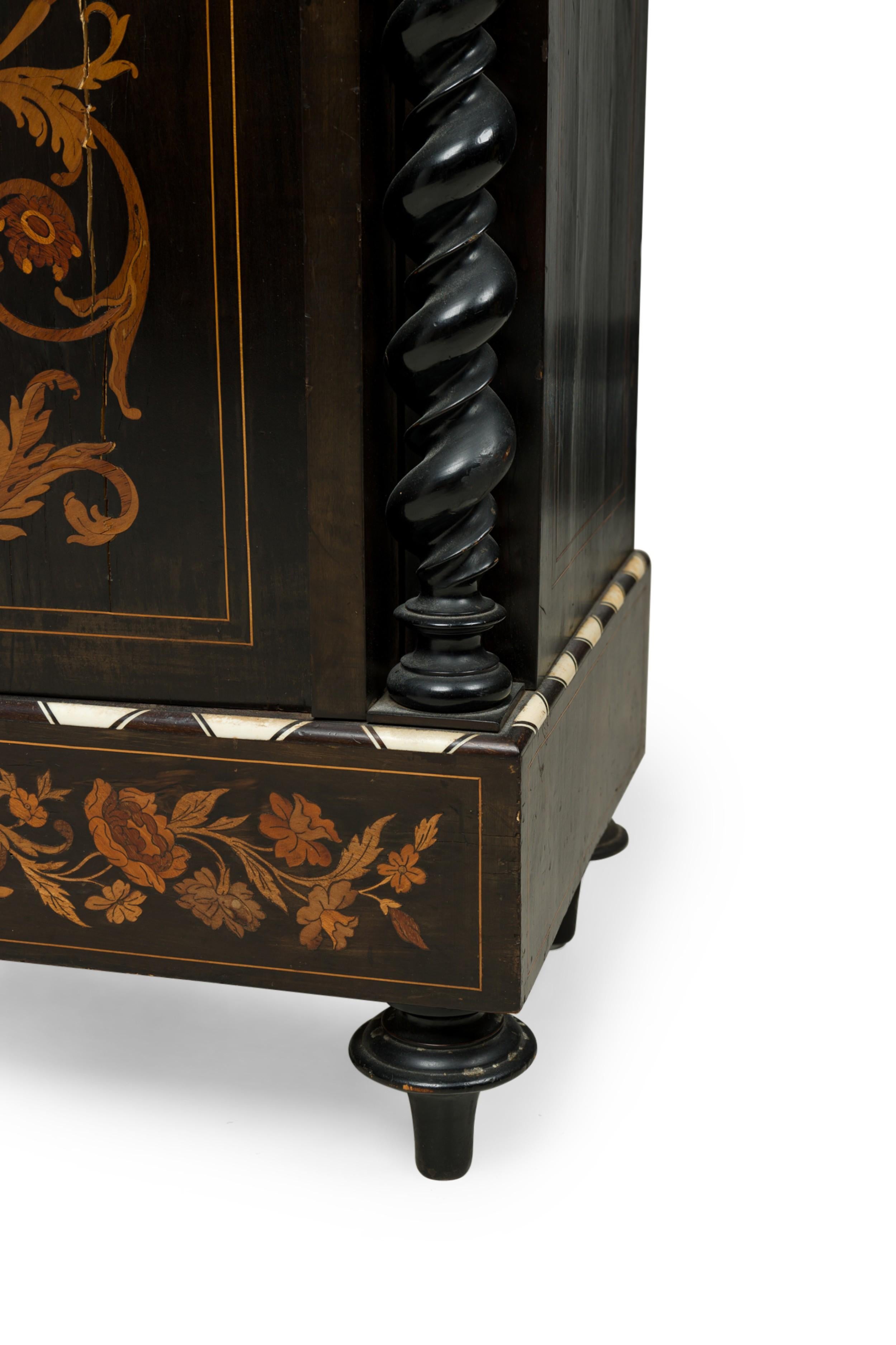 French Napoleon III Bone and Wood Floral Inlaid Credenza Cabinet For Sale 3