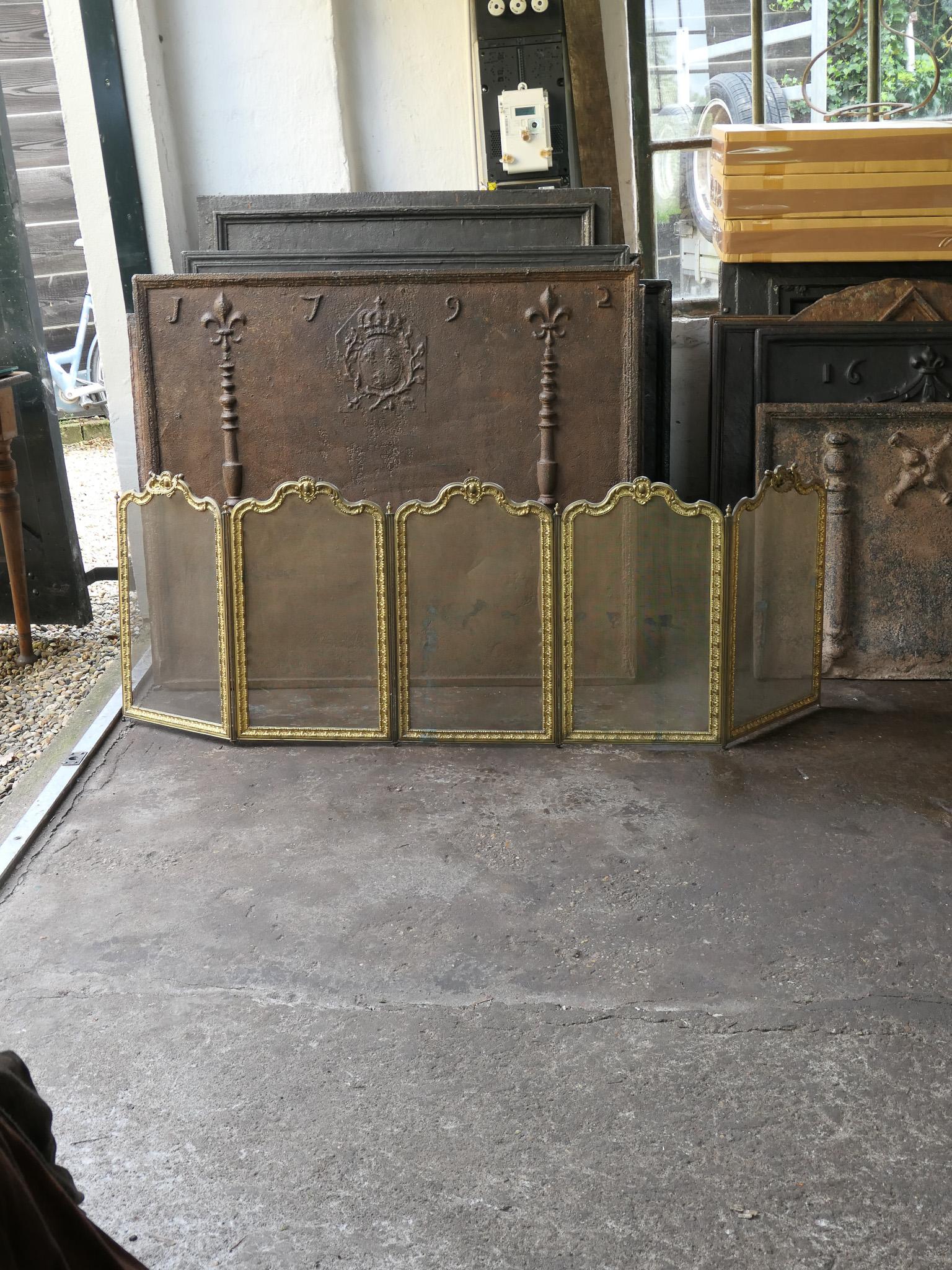 French Napoleon III 'Bouhon Frères' Fireplace Screen or Fire Screen In Good Condition For Sale In Amerongen, NL