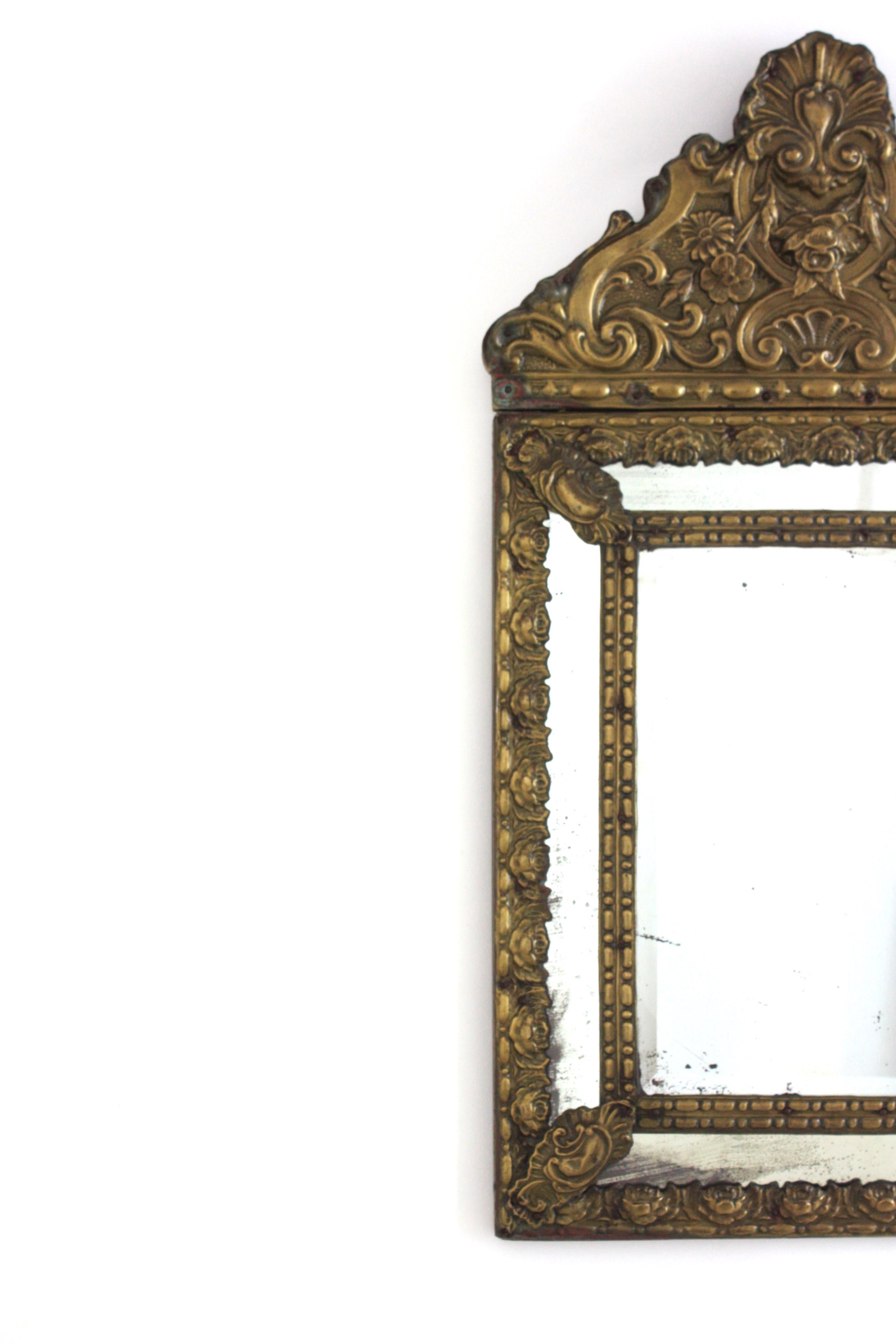 French Napoleon III Brass Repousse Mirror with Beveled Glass For Sale 1