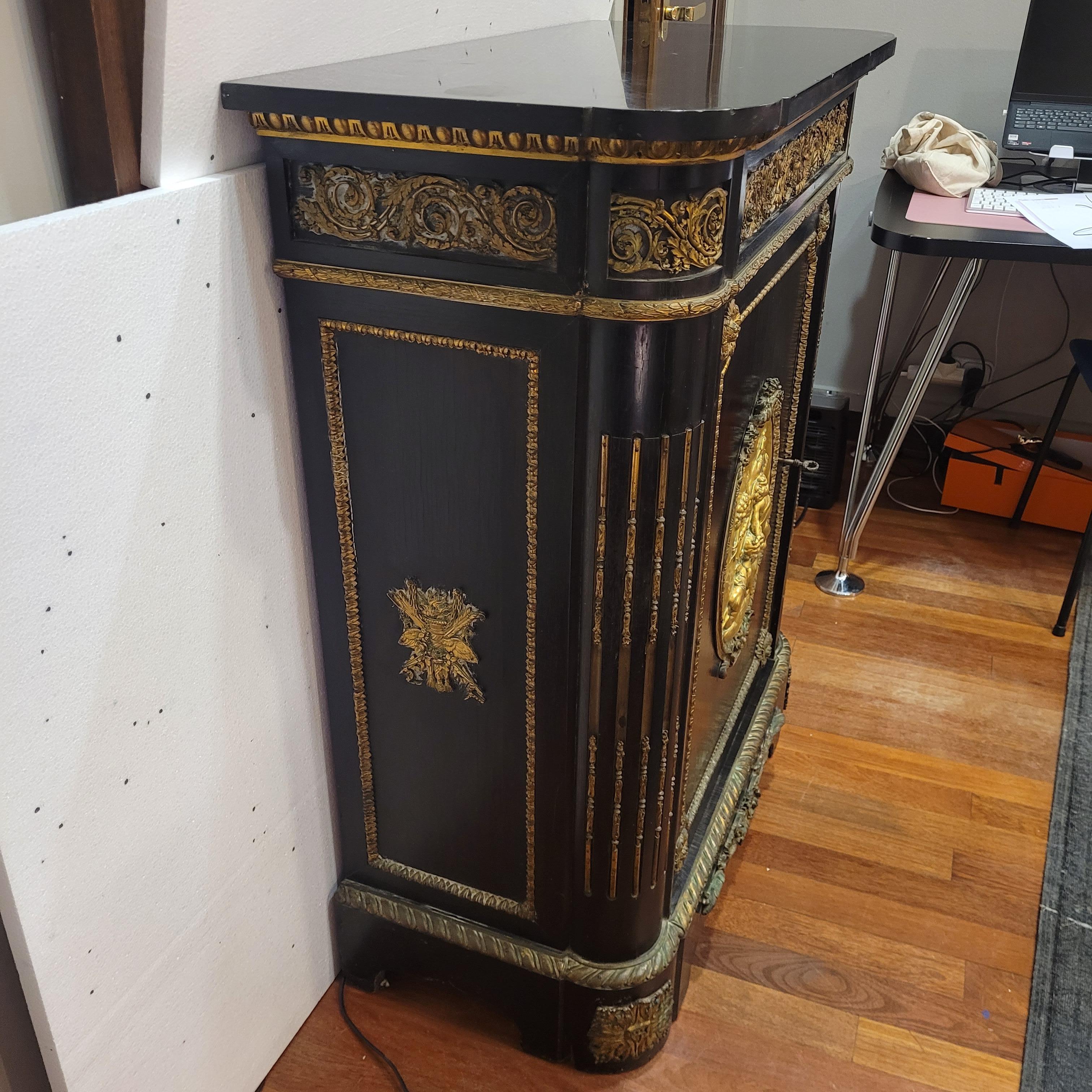 French Napoleon III Cabinet Buffet Entrée Black  Ormolu, Belgian Black Marble For Sale 8