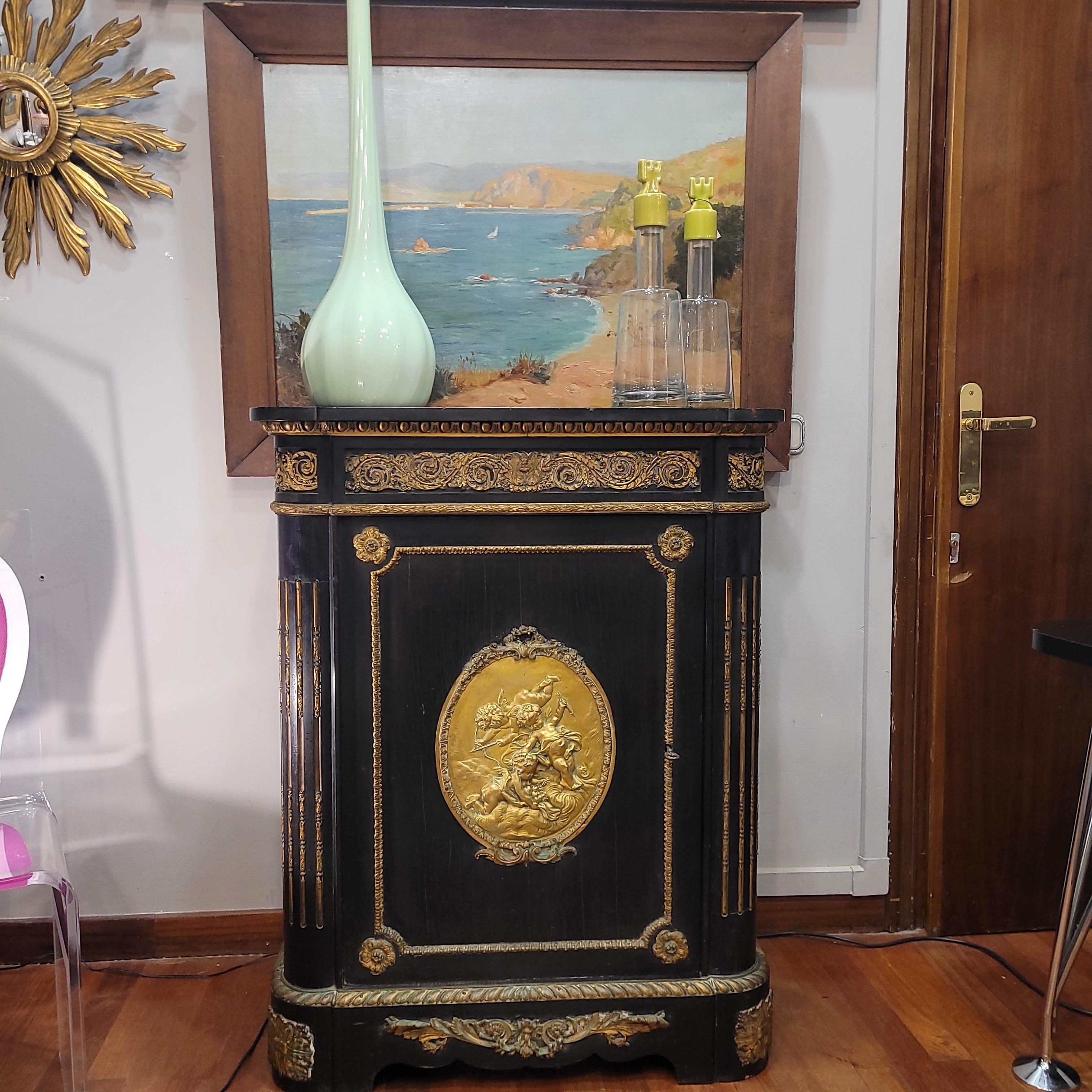 French Napoleon III Cabinet Buffet Entrée Black  Ormolu, Belgian Black Marble For Sale 10