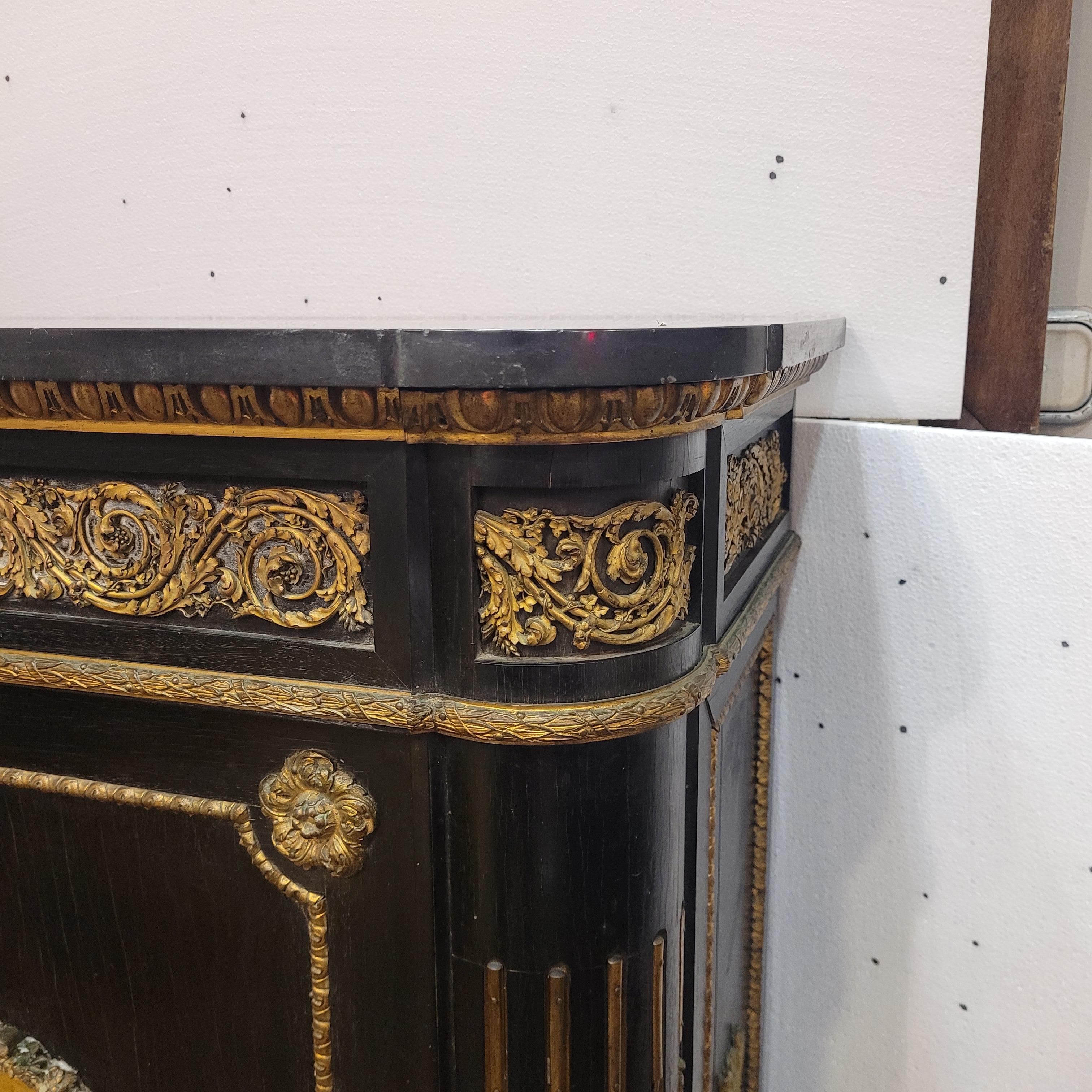 French Napoleon III Cabinet Buffet Entrée Black  Ormolu, Belgian Black Marble For Sale 11