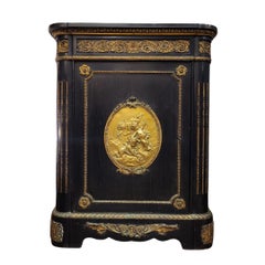 Französisch Napoleon III Kabinett Buffet Entrée Schwarz  Goldbronze, belgischer schwarzer Marmor