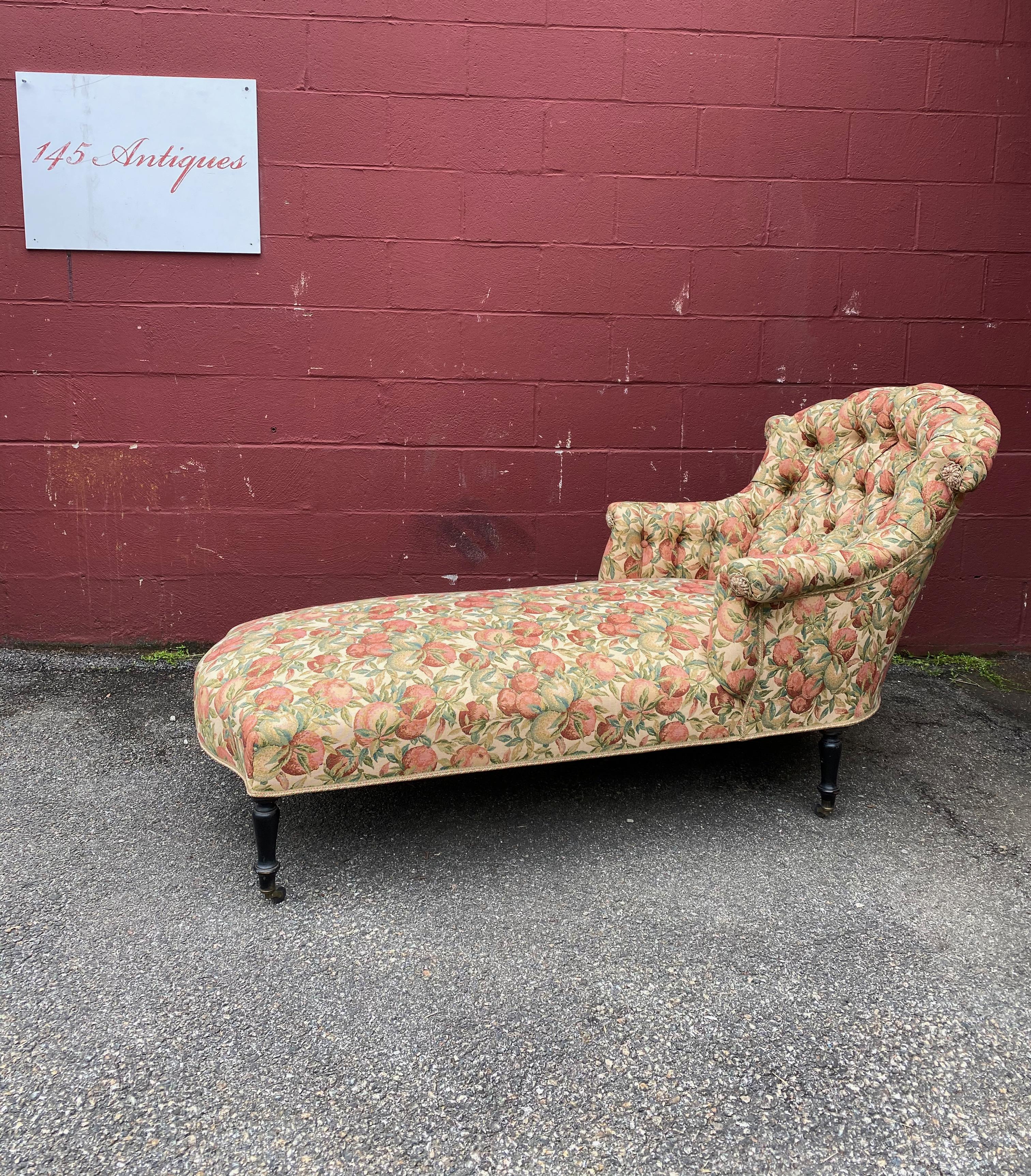 French Napoleon III Chaise with Tufted Back 8
