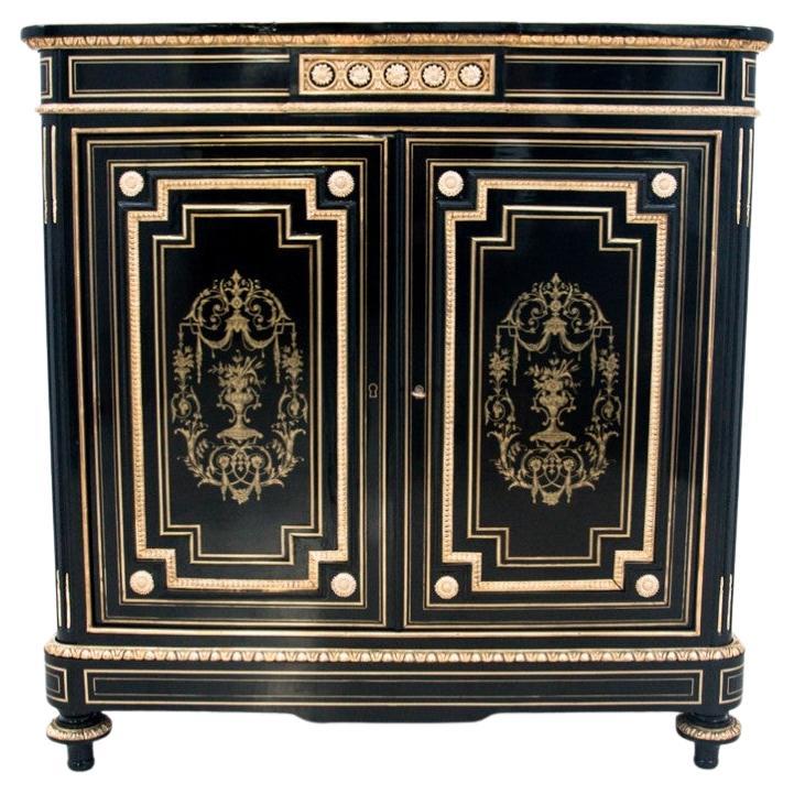 French Napoleon III Chest of Drawers, circa 1860 For Sale