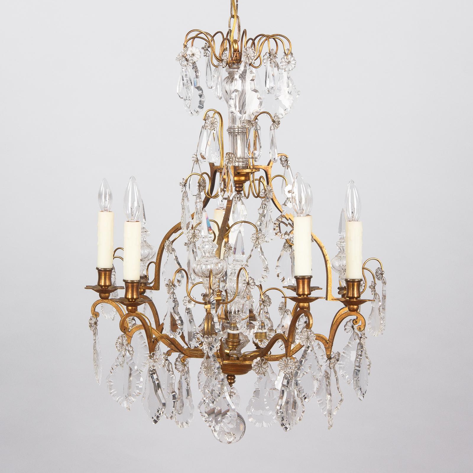 French Napoleon III Crystal and Gilded Bronze Chandelier, circa 1870s 13