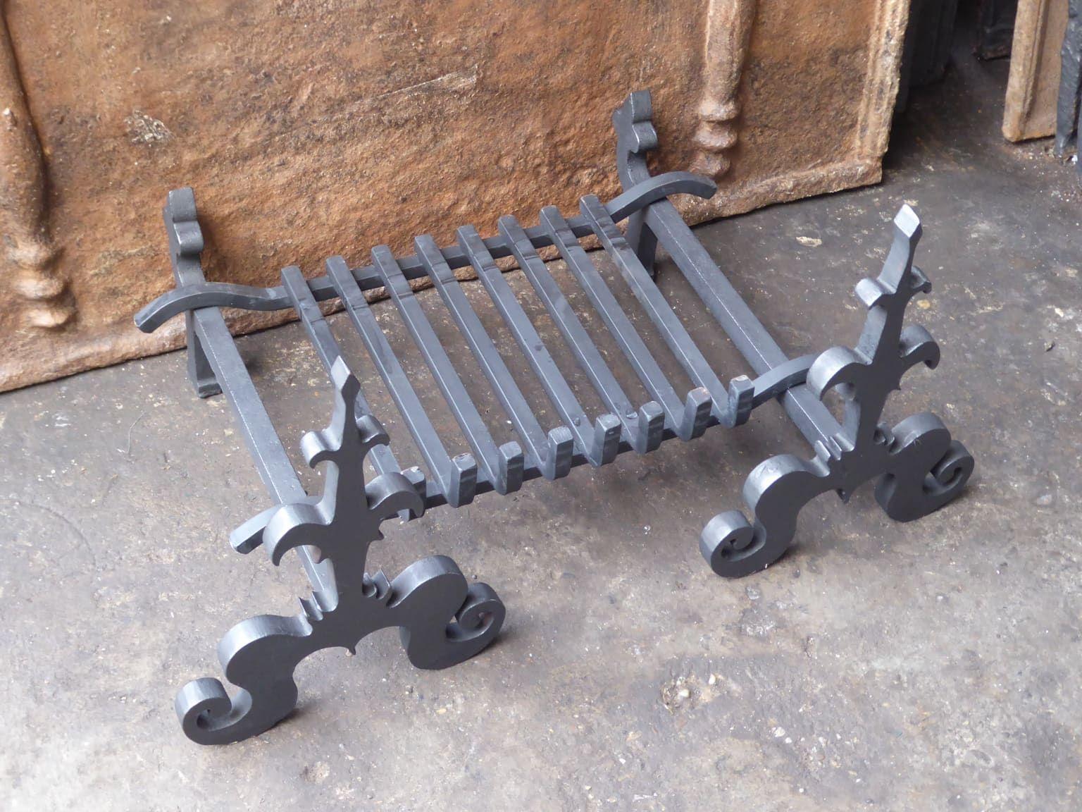 Forgé French Napoleon III Fire Grate, Fireplace Grate en vente