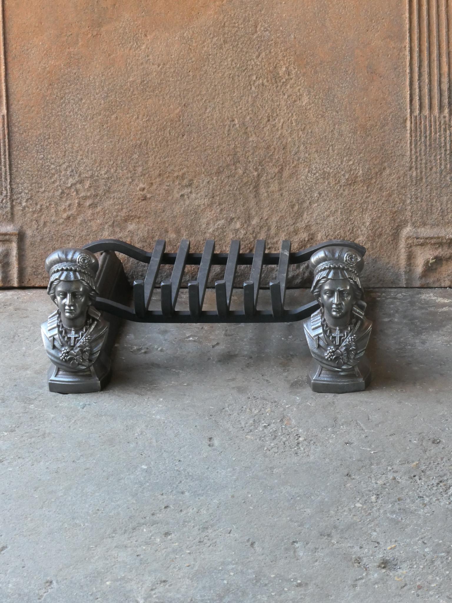 19th century French Napoleon III fireplace grate. The andirons are made of cast iron and the grate of steel. The grate is in a good condition and is fully functional.