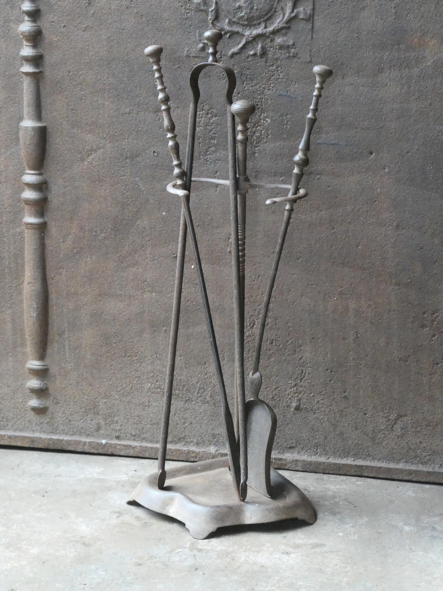 French Napoleon III Fireplace Tools, 19th Century In Good Condition For Sale In Amerongen, NL