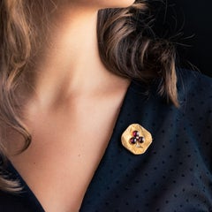 French Napoleon III Garnet Diamond Natural Pearl Yellow Gold Clover Brooch