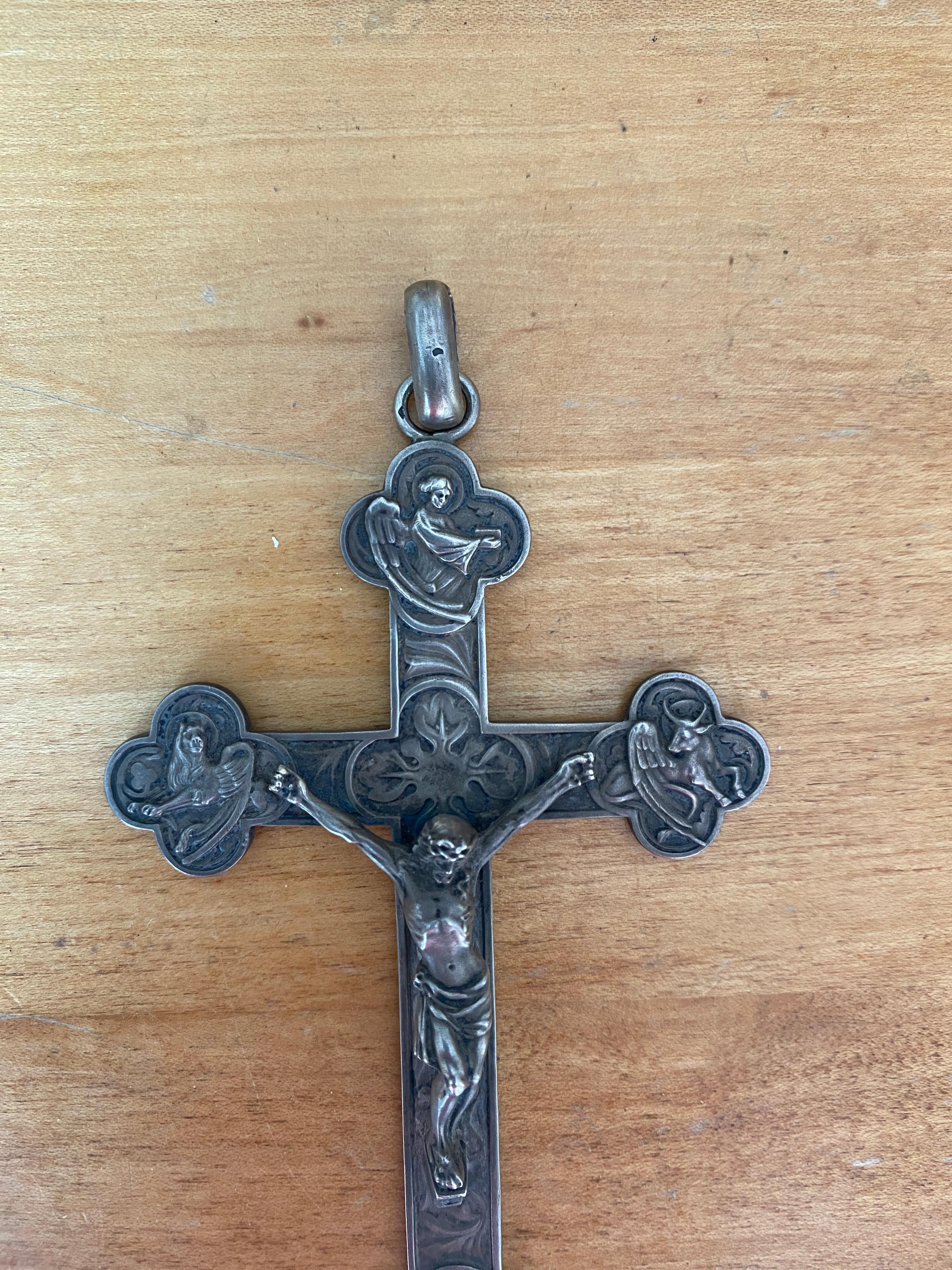 French Napoleon III Gothic-revival Silver Crucifix Pendant, mid 19th century 3