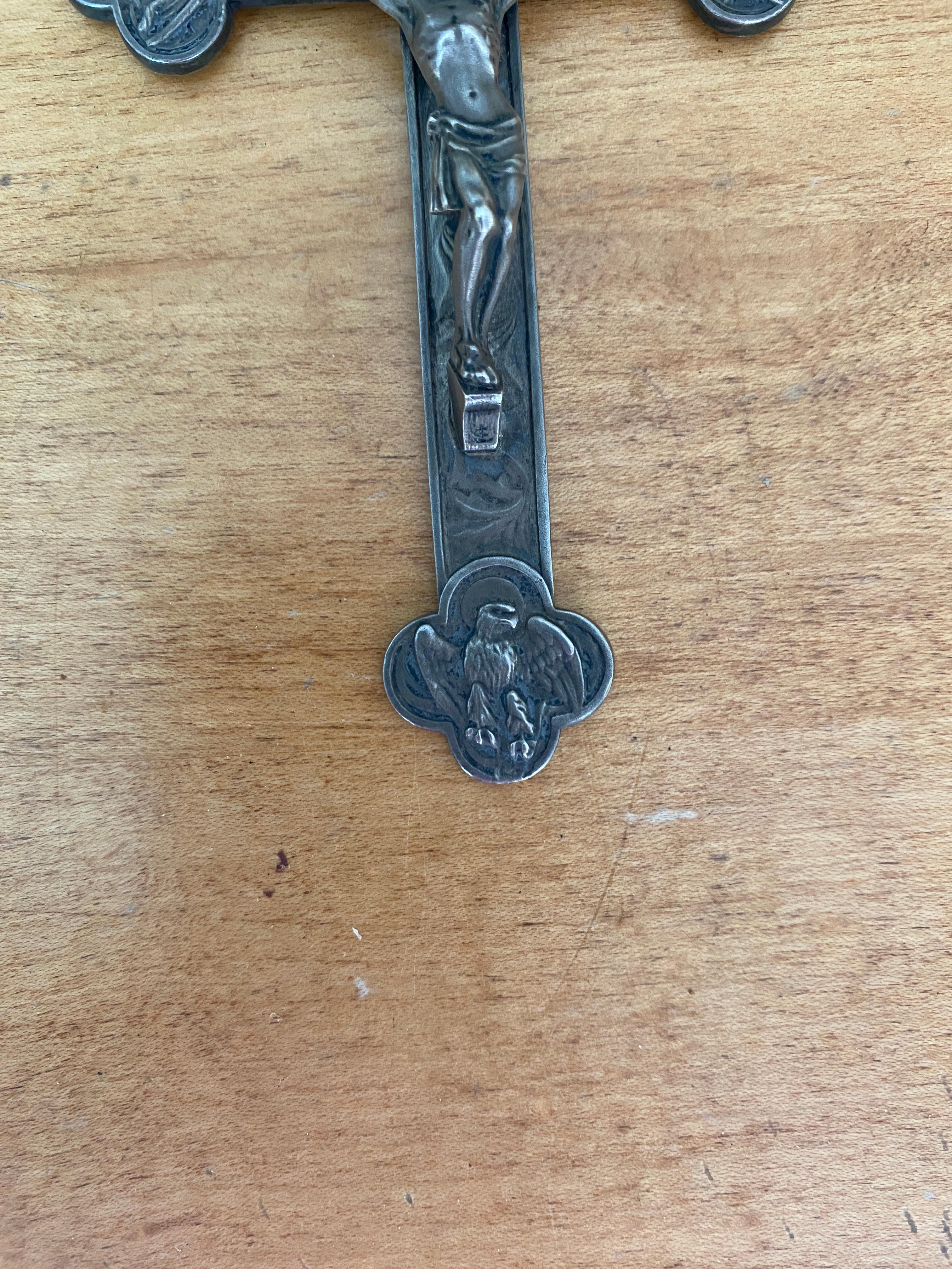 French Napoleon III Gothic-revival Silver Crucifix Pendant, mid 19th century 4