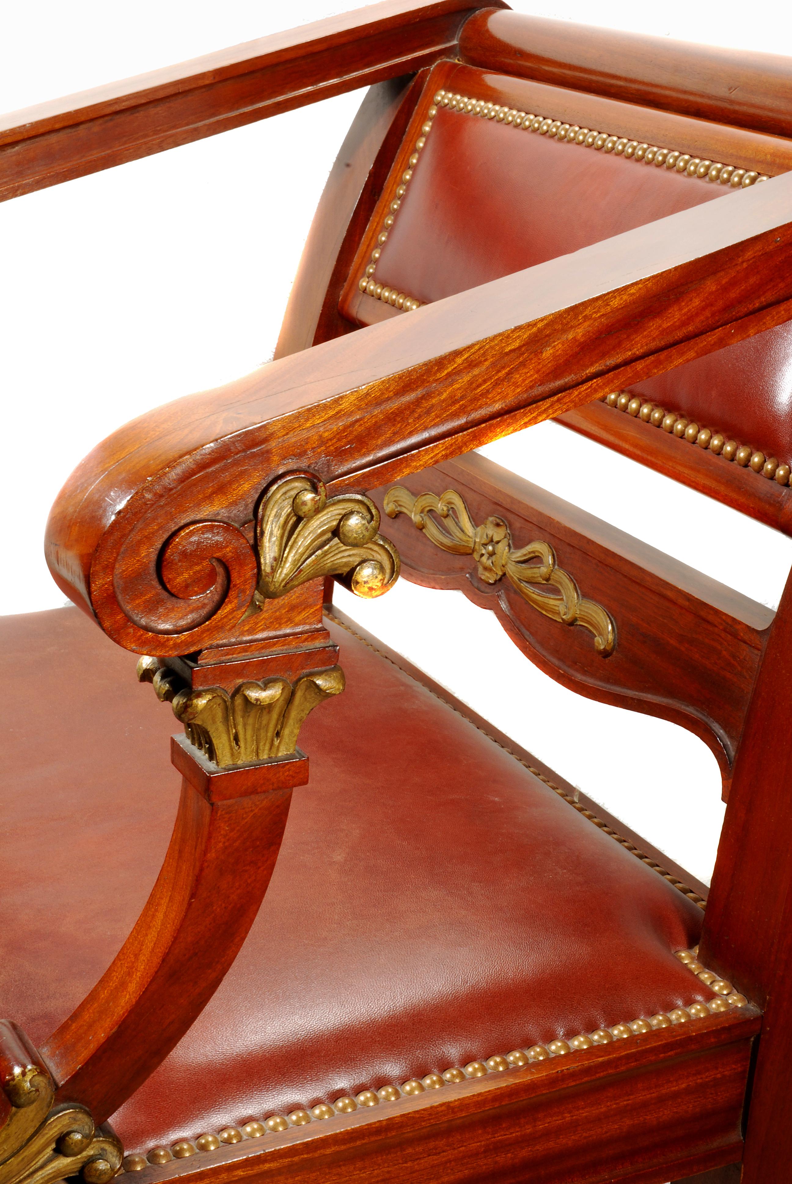 French Napoleon III Mahogany and Giltwood Desk Chair, circa 1890 In Good Condition For Sale In London, GB