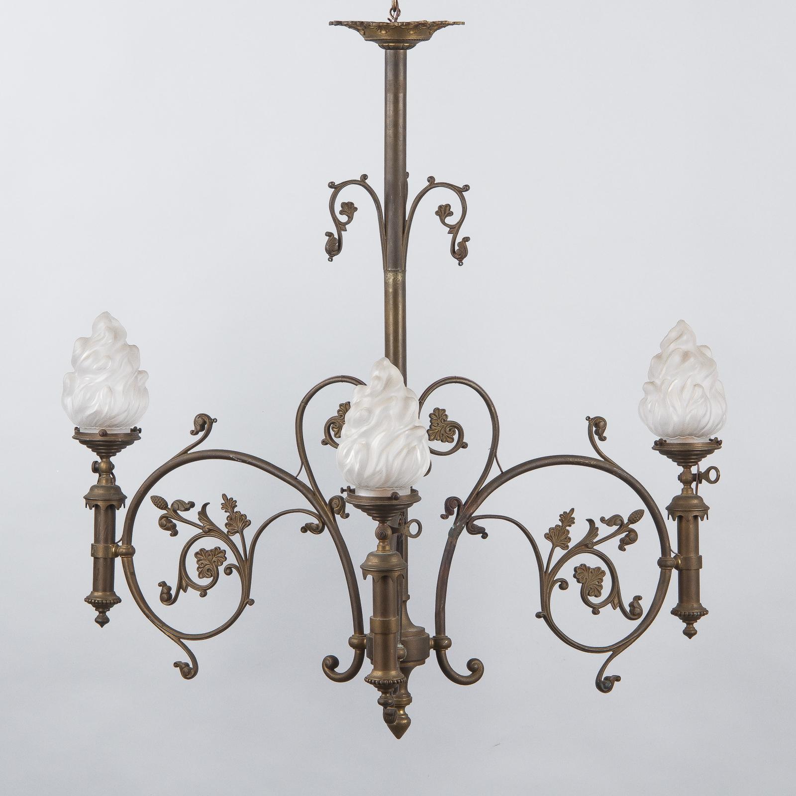 French Napoleon III Metal Chandelier, 1870s In Good Condition In Austin, TX