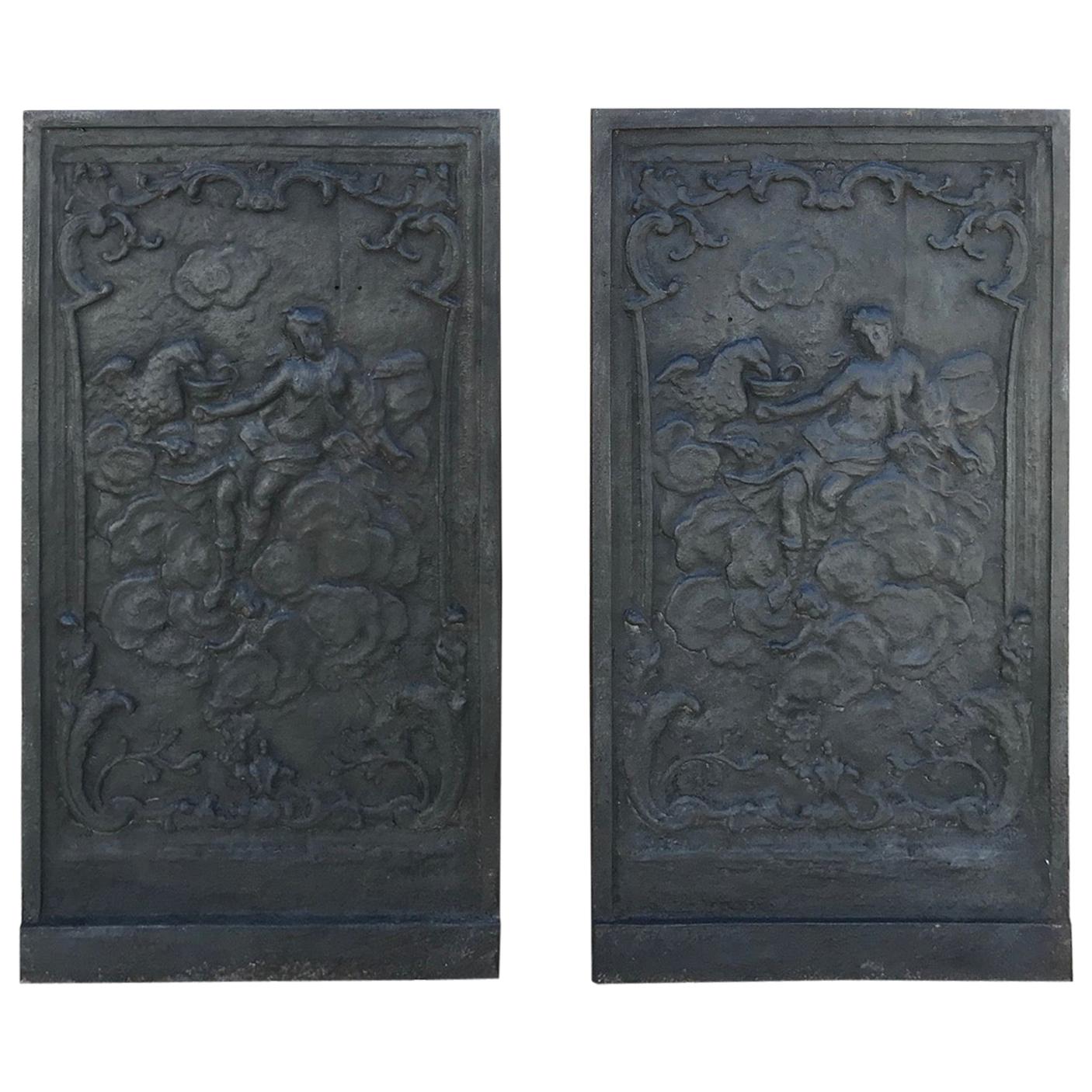 Credenza de cocina decorativa francesa Napoleón III Pareja de fundidos en venta