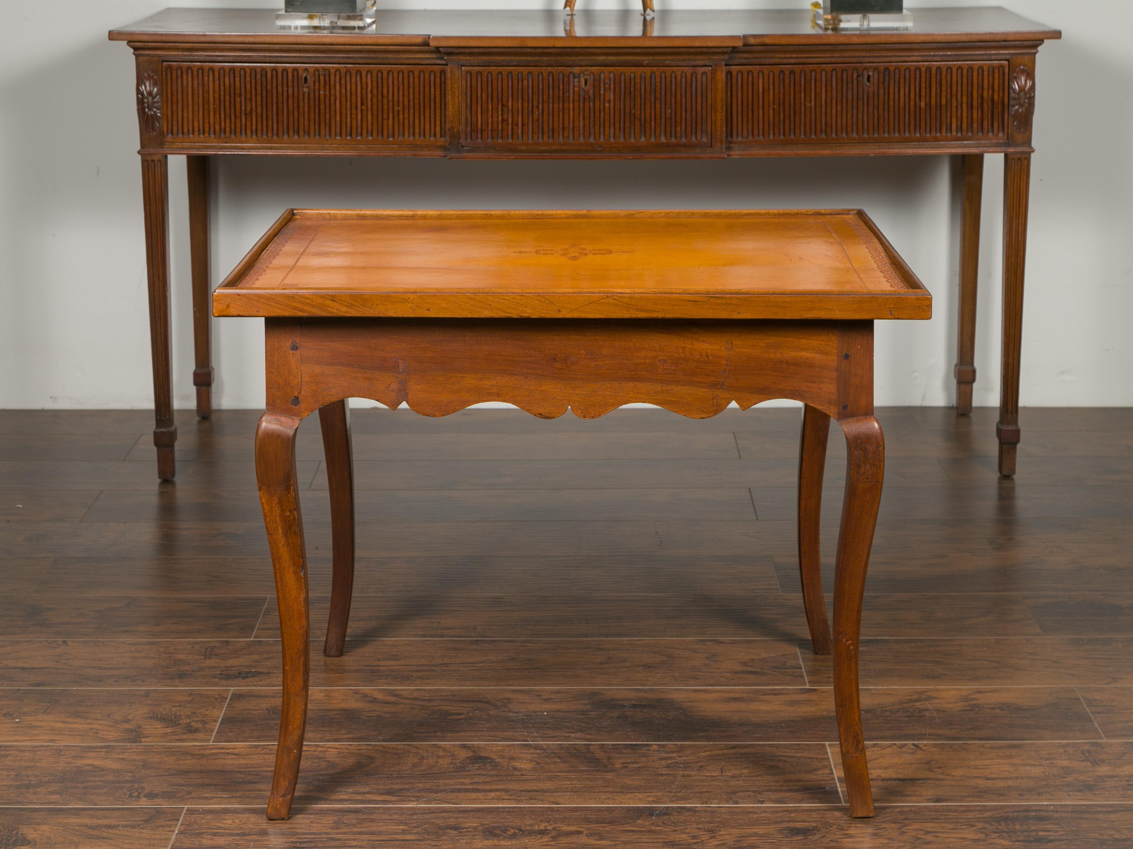 French Napoleon III Period 1850s Walnut Table with Leather Top and Single Drawer 10