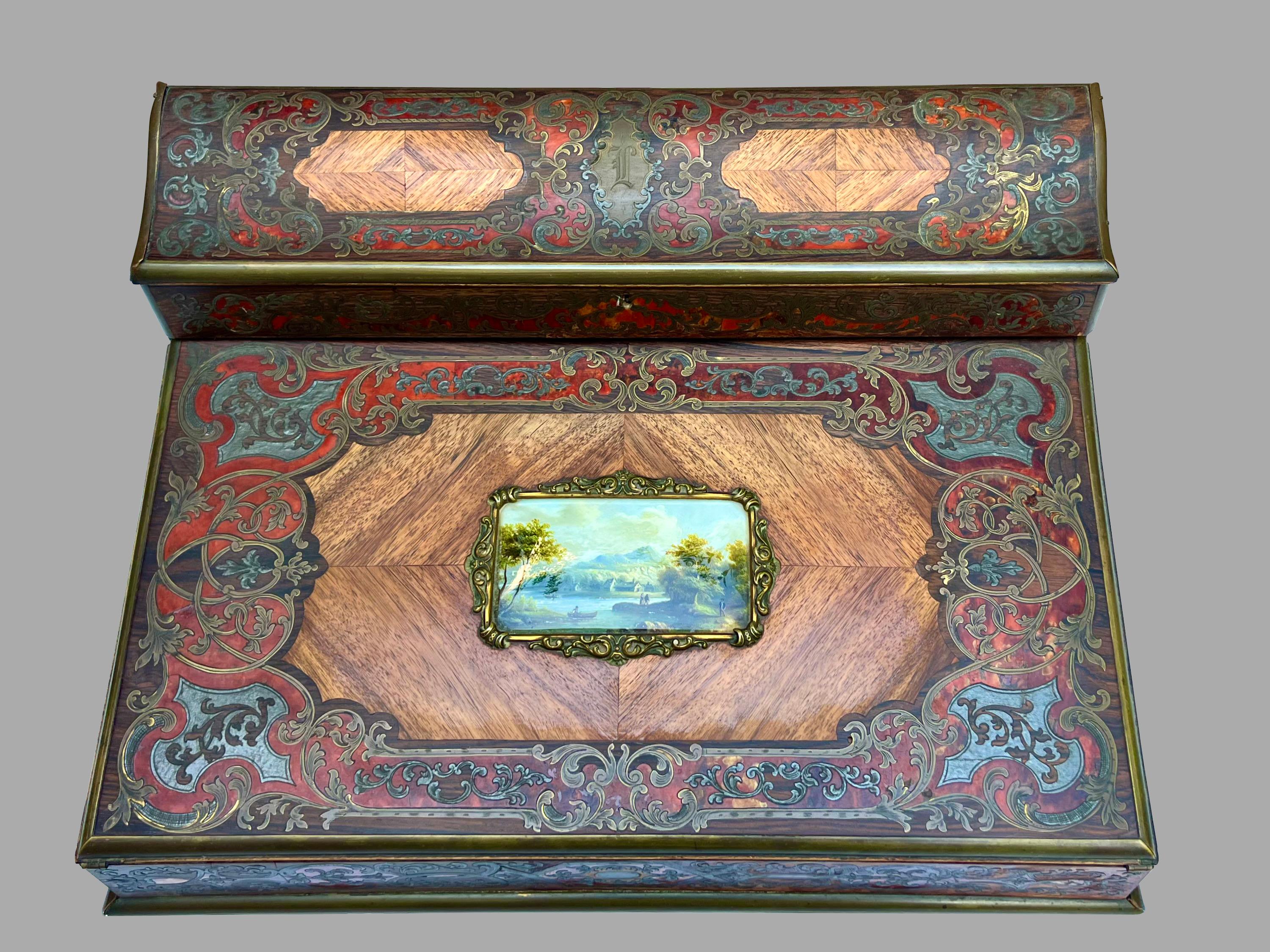 French Napoleon III Period Brass Inlaid Rosewood and Walnut Lap Desk en venta 6