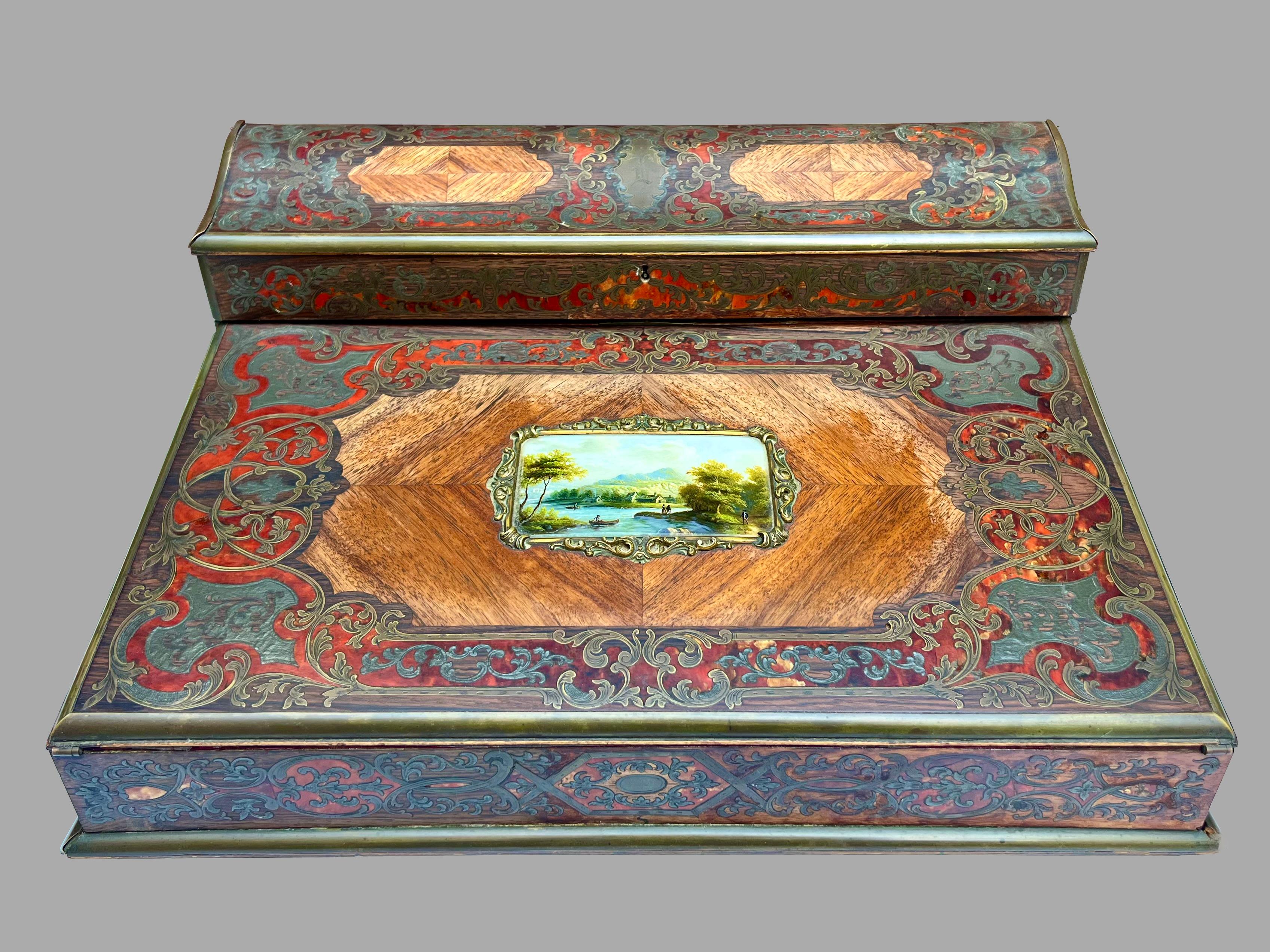 French Napoleon III Period Brass Inlaid Rosewood and Walnut Lap Desk Francés en venta