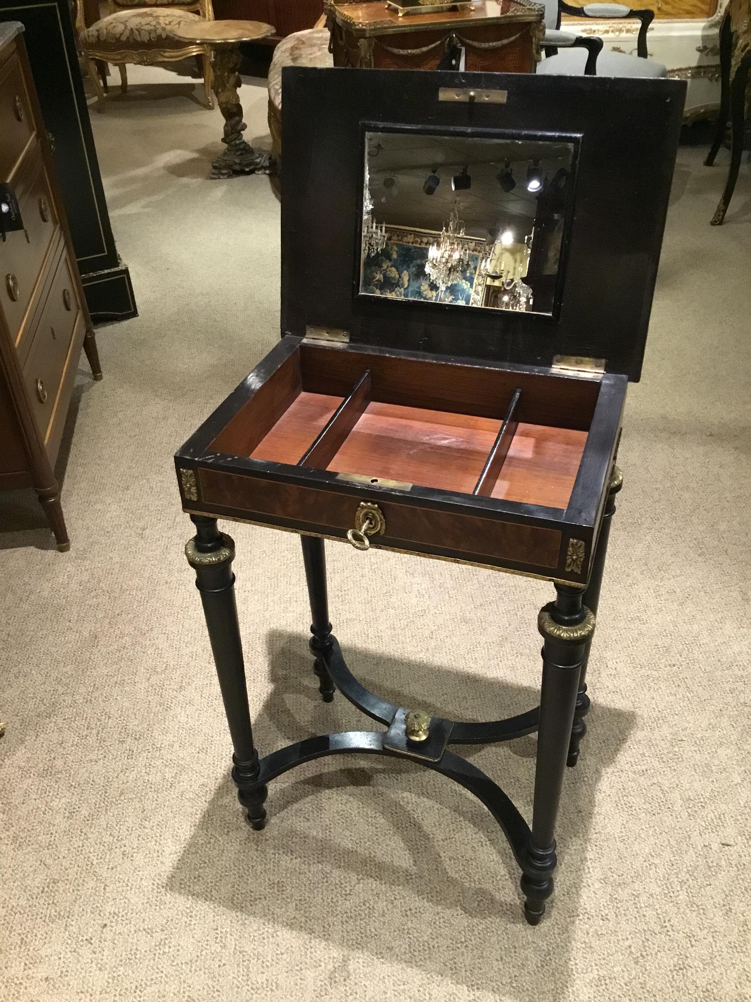 Burl French Napoleon III Period Ebonized Travailleuse/Dressing Table, 19th Century