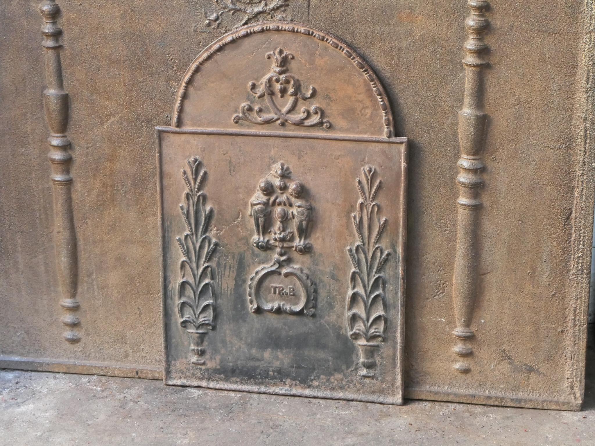 Parafuoco francese del periodo Napoleone III, XIX secolo. In condizioni buone in vendita a Soest, NL