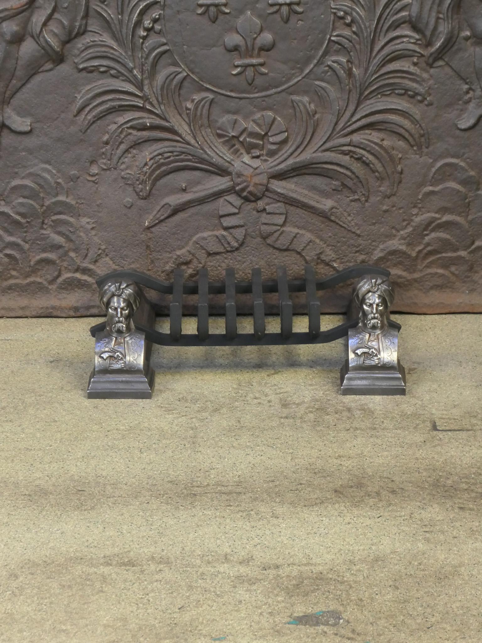 Francese Griglia per caminetto francese del periodo Napoleone III, XIX secolo in vendita