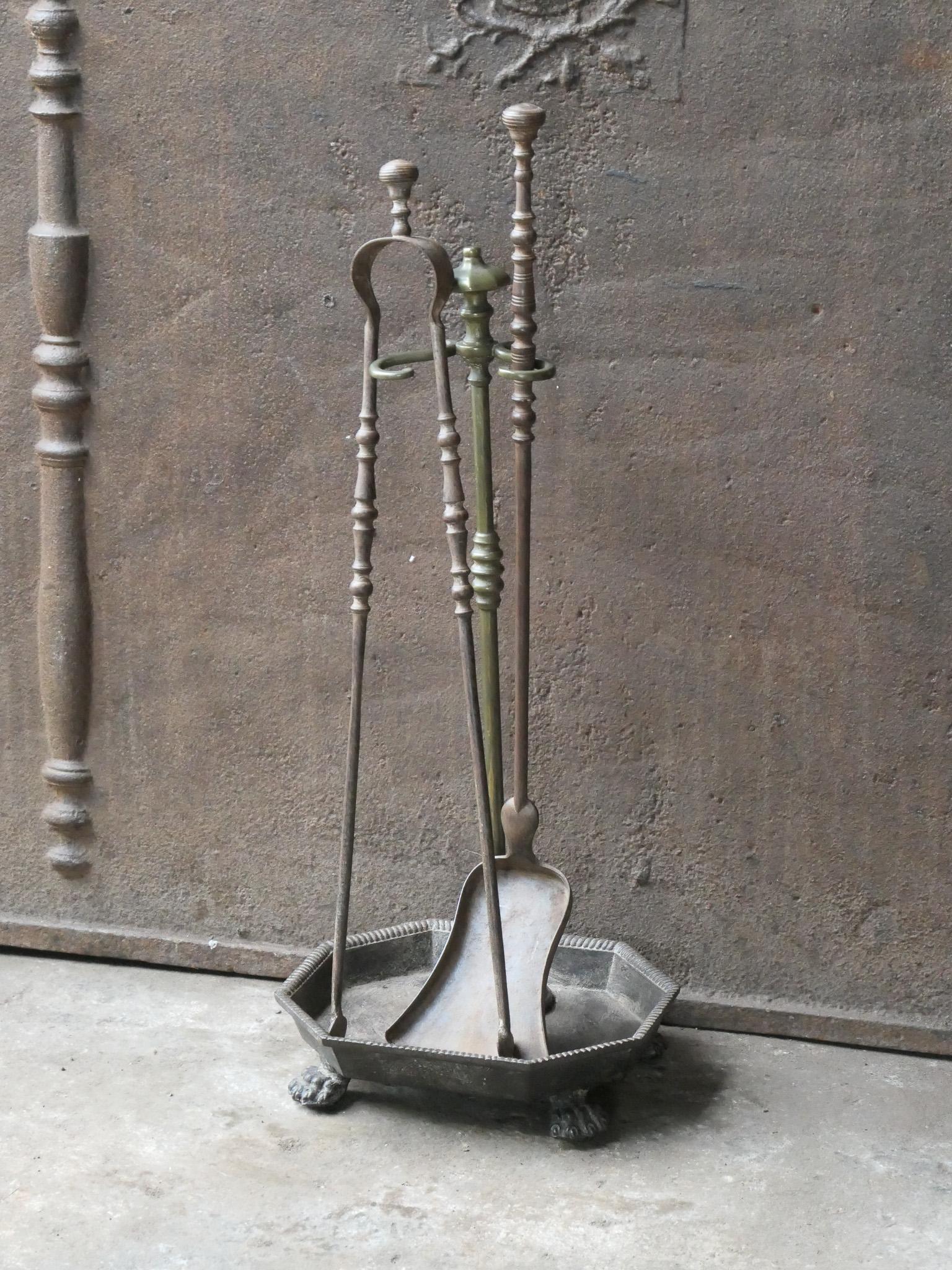 Calco Attrezzi da camino o da fuoco francesi del periodo Napoleone III, XIX secolo in vendita