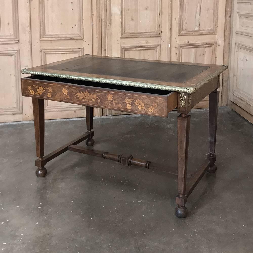 Mid-19th Century French Napoleon III Period Marquetry Bureau Plat Desk