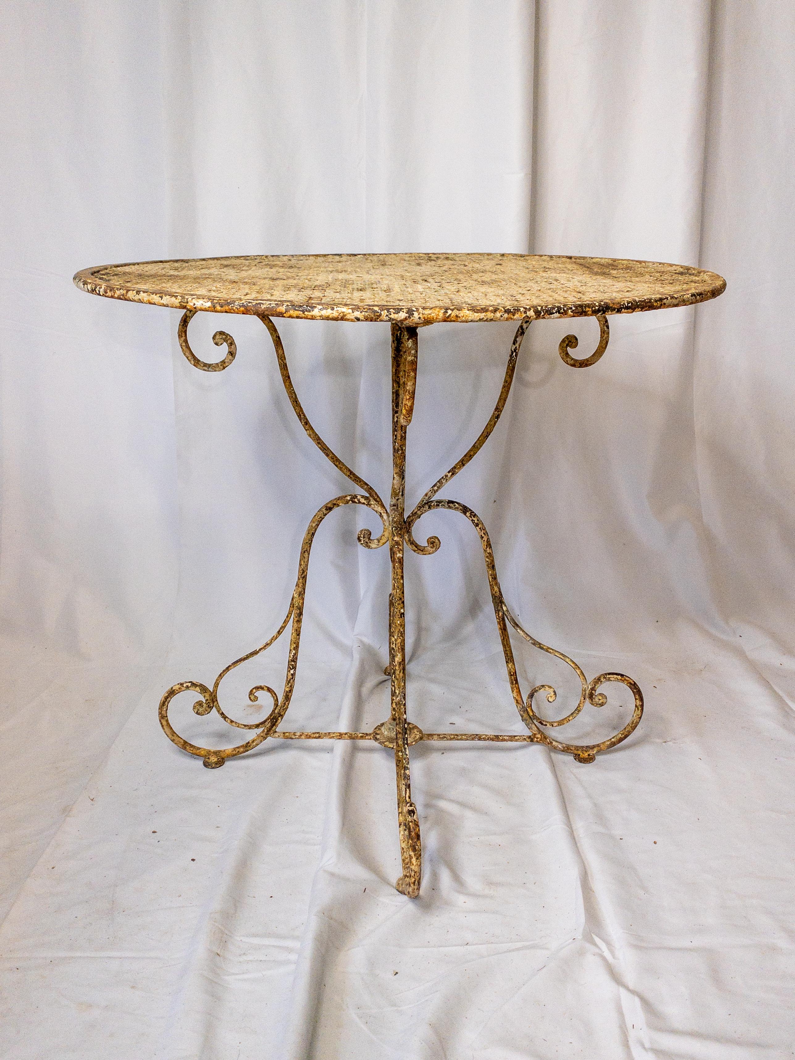 French Napoleon III Period Wrought Iron Garden Table For Sale 3