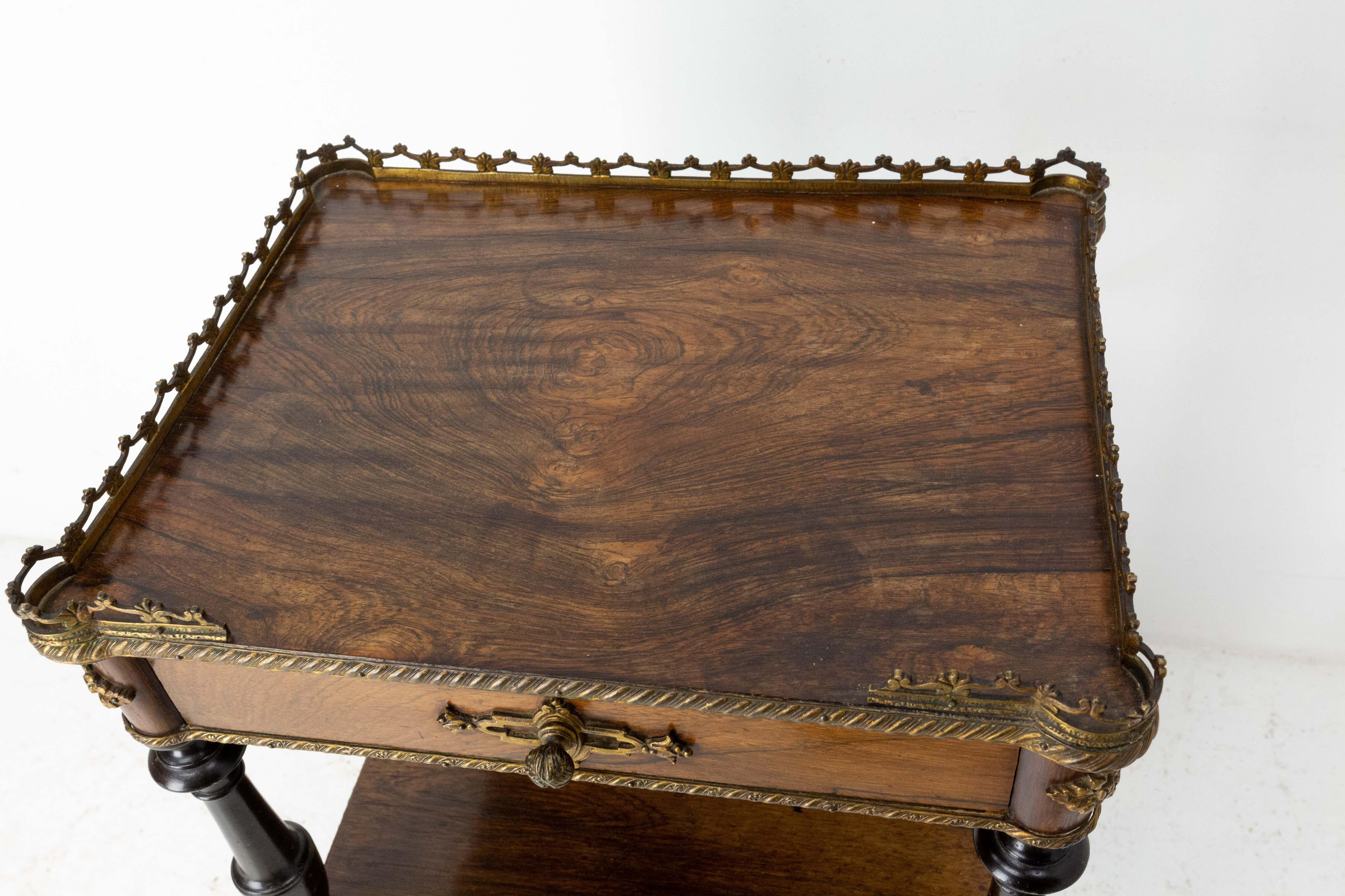 French Napoleon III Serving Table or Side Table Walnut and Brass, circa 1880 For Sale 4