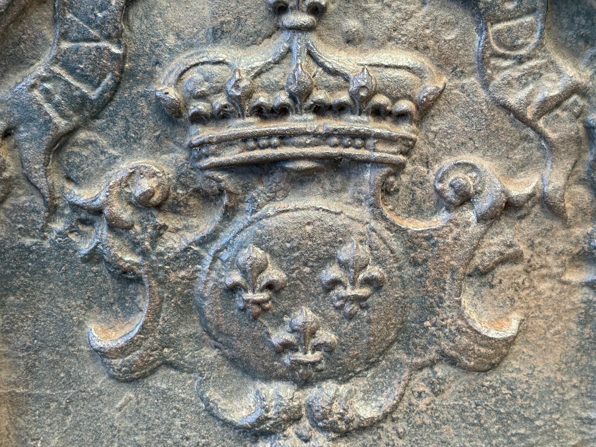 Fer Plaque de cheminée / dosseret de style Napoléon III français 'Armoiries de France en vente
