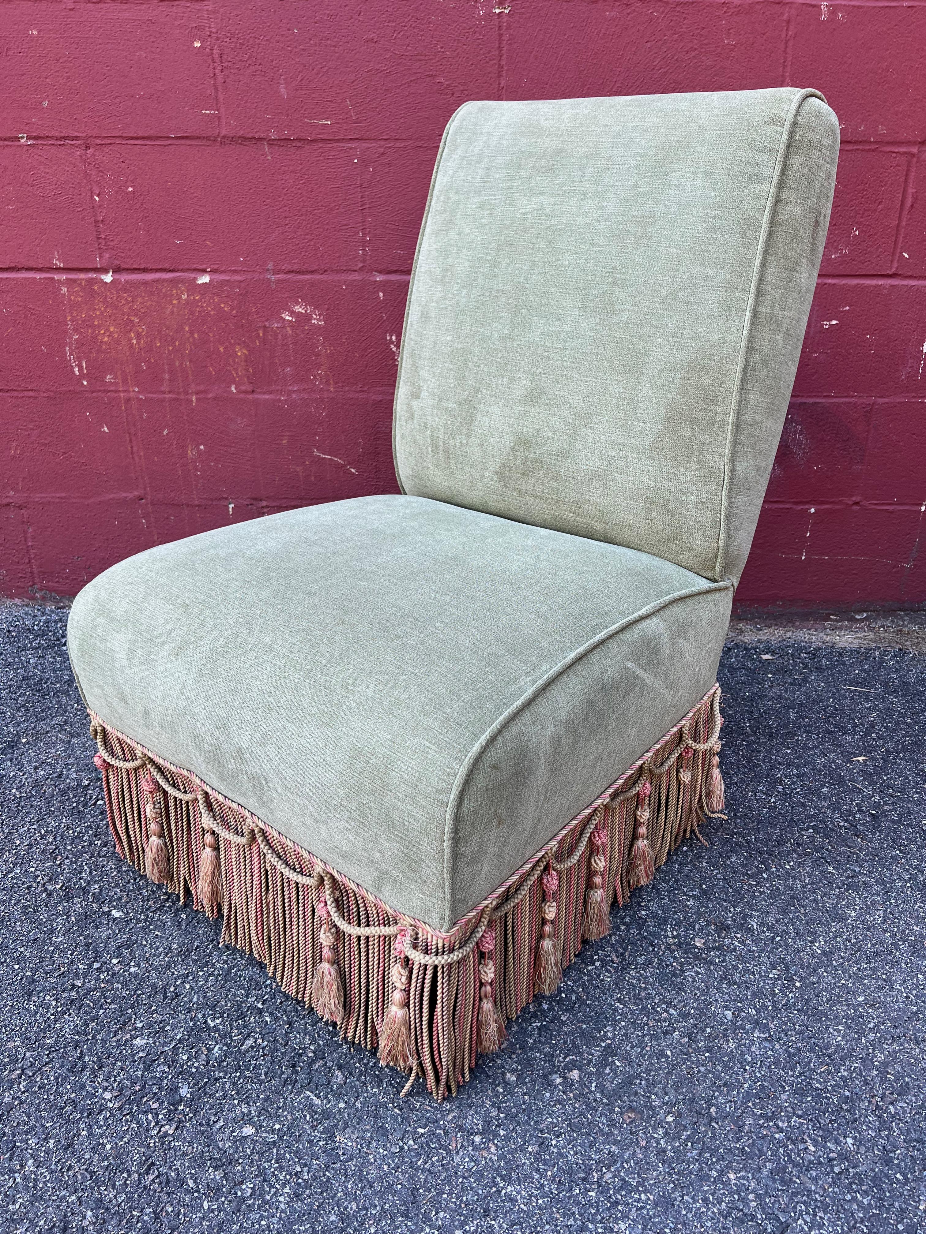 Early 20th Century French Napoleon III Style Green Slipper Chair For Sale