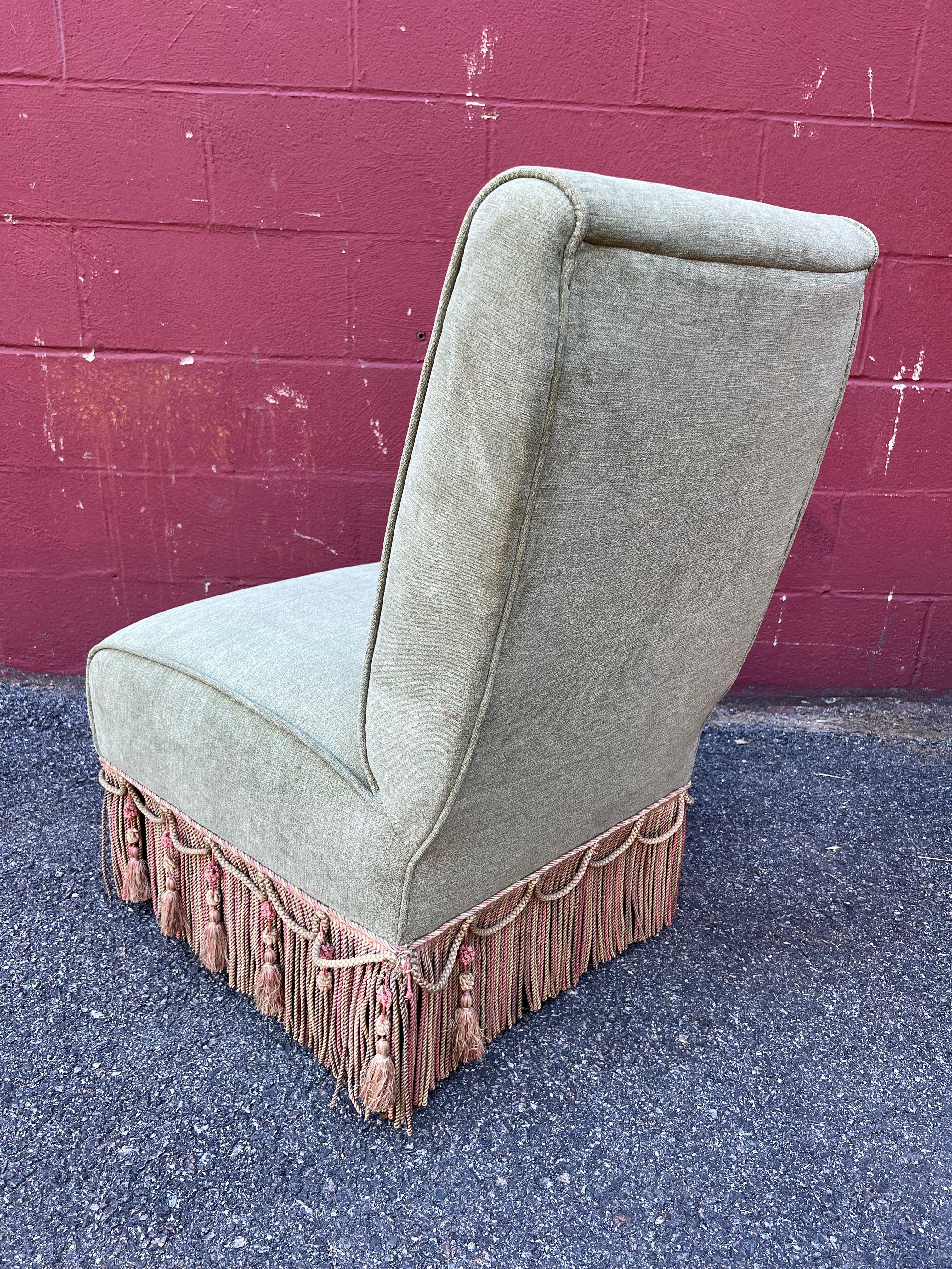 French Napoleon III Style Green Slipper Chair For Sale 1