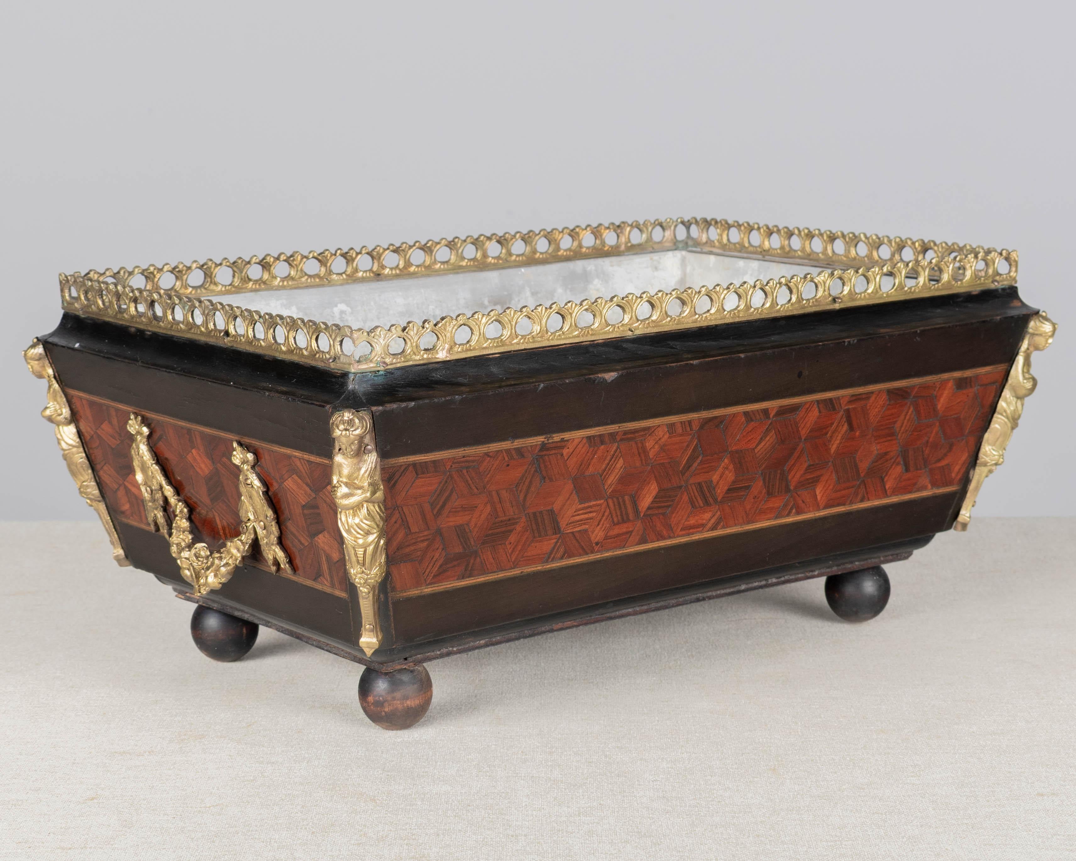 Francese Jardinière o Cachepot francese in stile Napoleone III in vendita